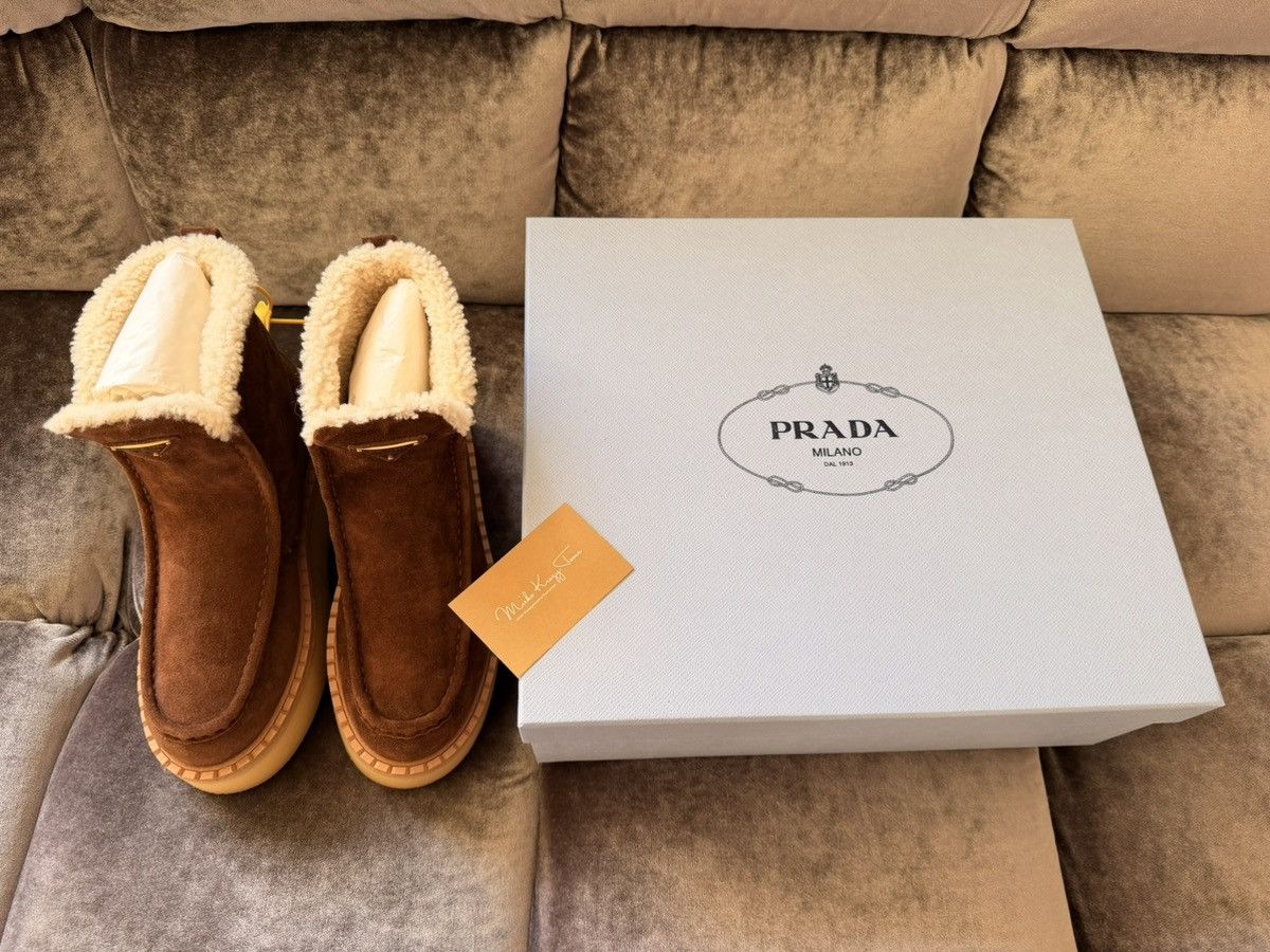 Prada BNWT $1450 Prada Brown Suede Leather Lambskin Fur Boots Size US 8 / IT 38 - 13 Thumbnail
