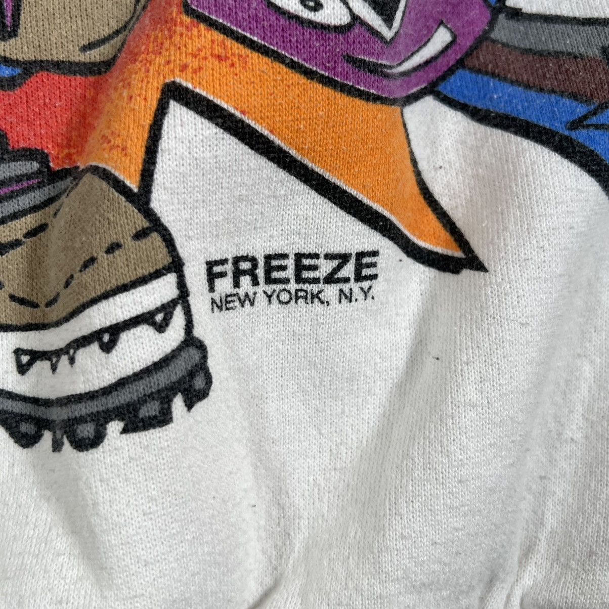 Vintage Vintage 1994 Freeze Taz Looney Tunes Sweatshirt Aop Football Size US M / EU 48-50 / 2 - 4 Thumbnail