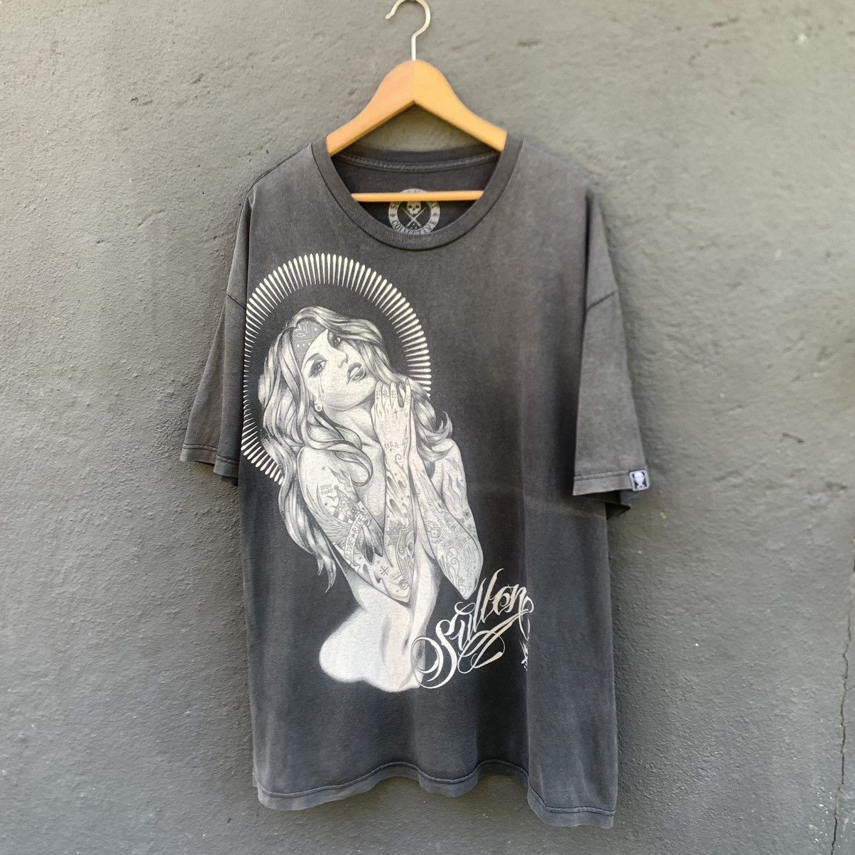 Thrashed Faded Vintage Naked Girl Sullen Art Tee