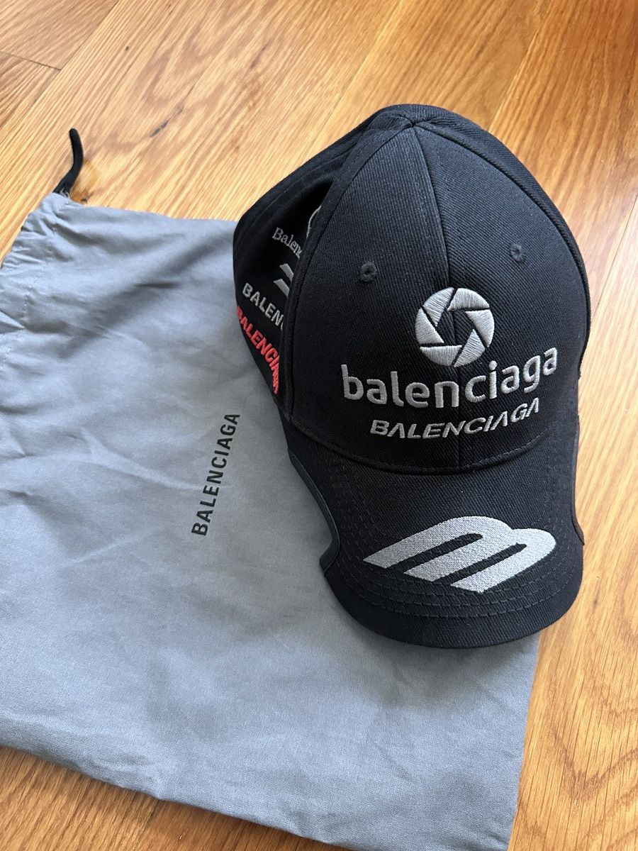 帽子 Balenciaga Front Piercing Cap Balenciaga Bal.com Front Piercing Cap 'Black Faded
