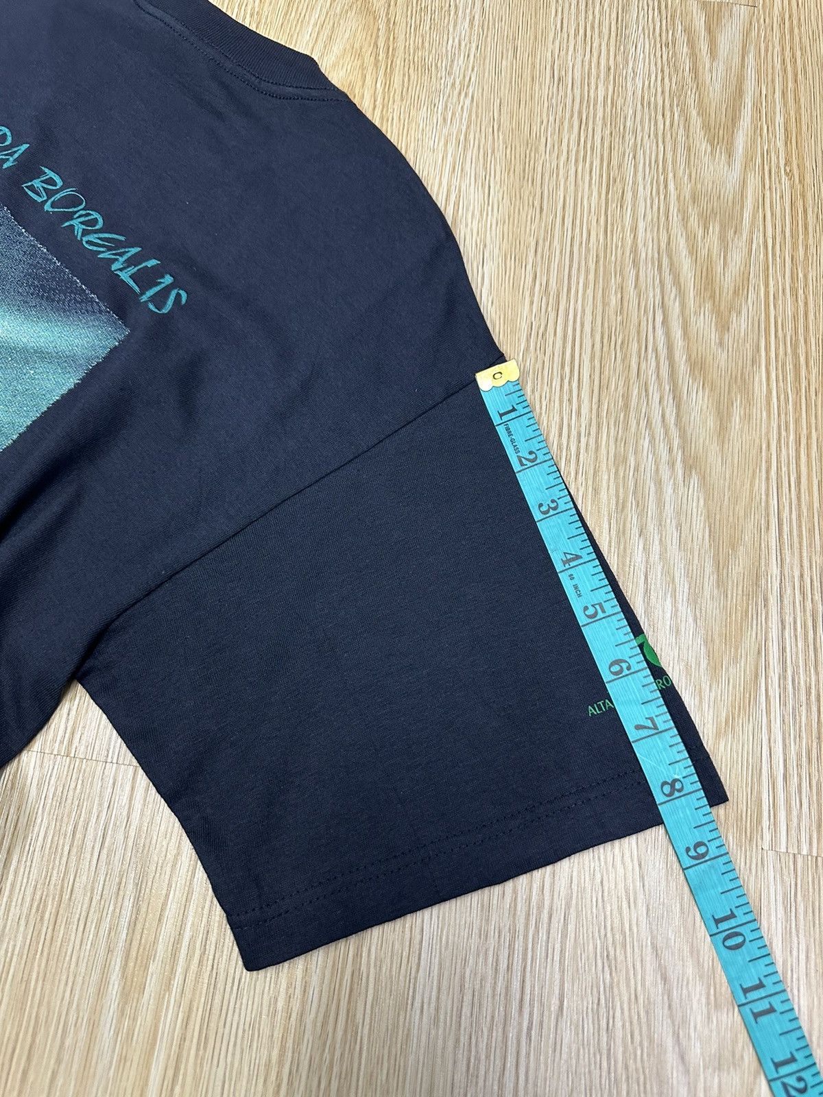 Vintage Vintage Canada 2000 Fort Mcmurray Alberta Tshirt A263 Size US M / EU 48-50 / 2 - 7 Thumbnail
