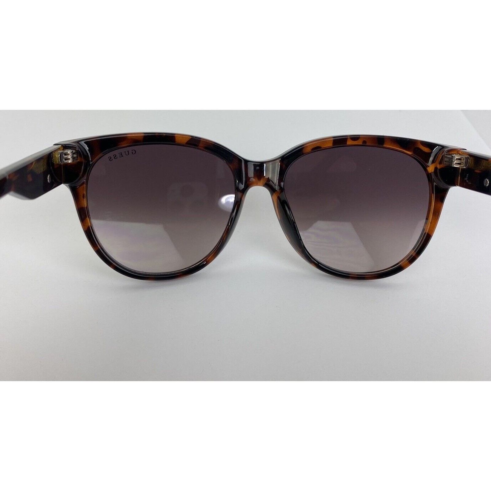 Guess Guess Tortoise Shell Sunglasses Gold Logo Gradient Lenses Size ONE SIZE - 6 Thumbnail