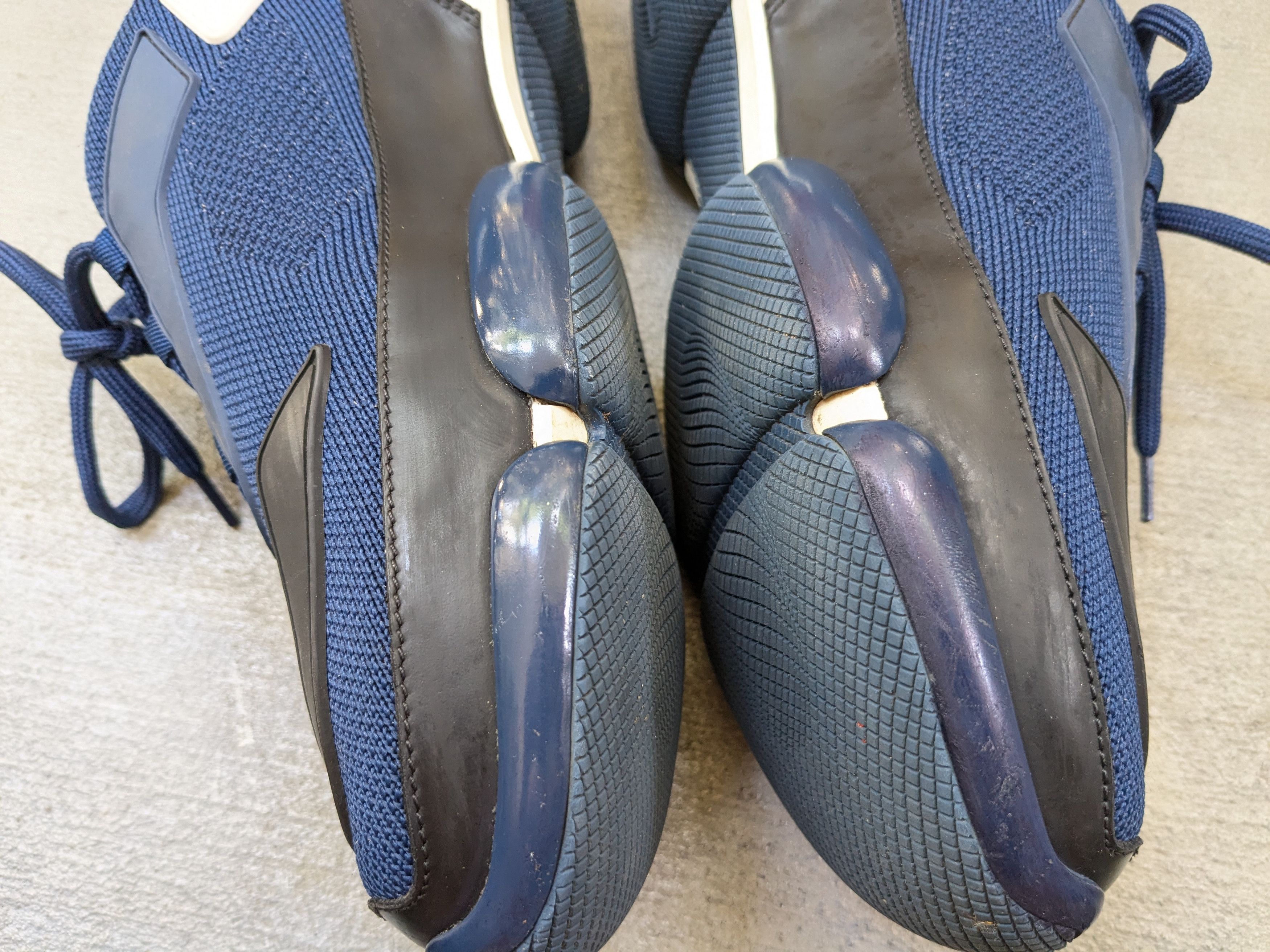 Prada Prada Cloudbust Sneakers Navy Blue 9 Knit Low Tops Size US 9 / EU 42 - 11 Thumbnail