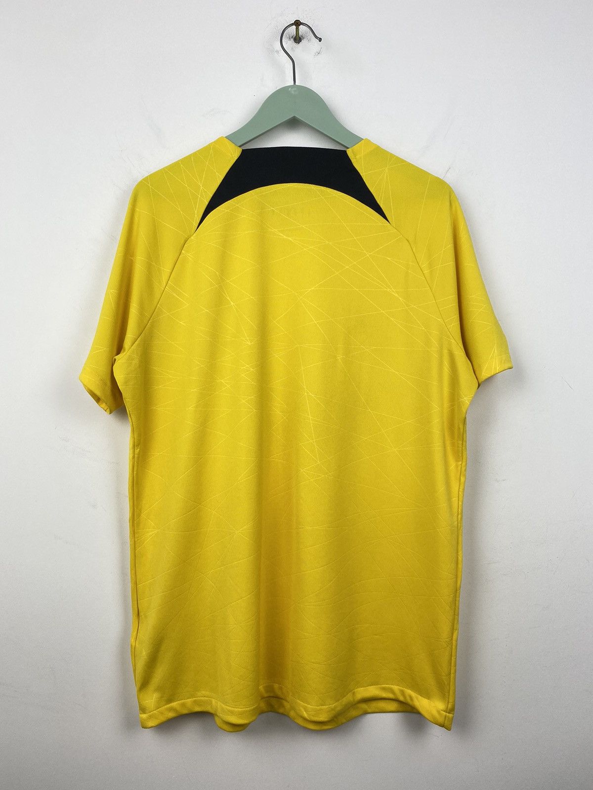 Jordan Brand PSG 2022 2023 Nike Air Jordan Soccer Football Jersey Real Size US L / EU 52-54 / 3 - 9 Thumbnail