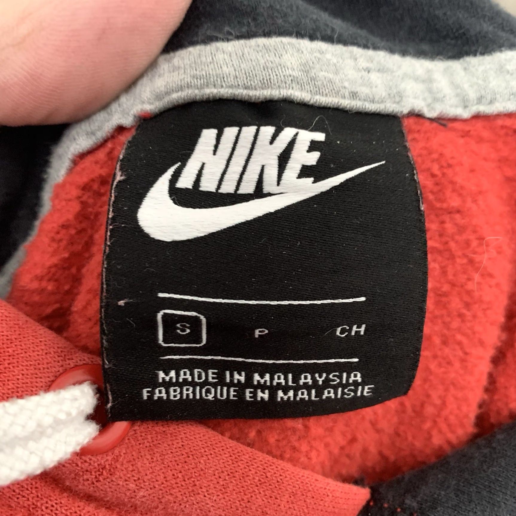 Nike **Red Logo Nike Hoodie Mens Small Pullover Sweatshirt** User: Red Logo Nike Hoodie Mens Small Pullover Sweatshirt Size US S / EU 44-46 / 1 - 2 Thumbnail