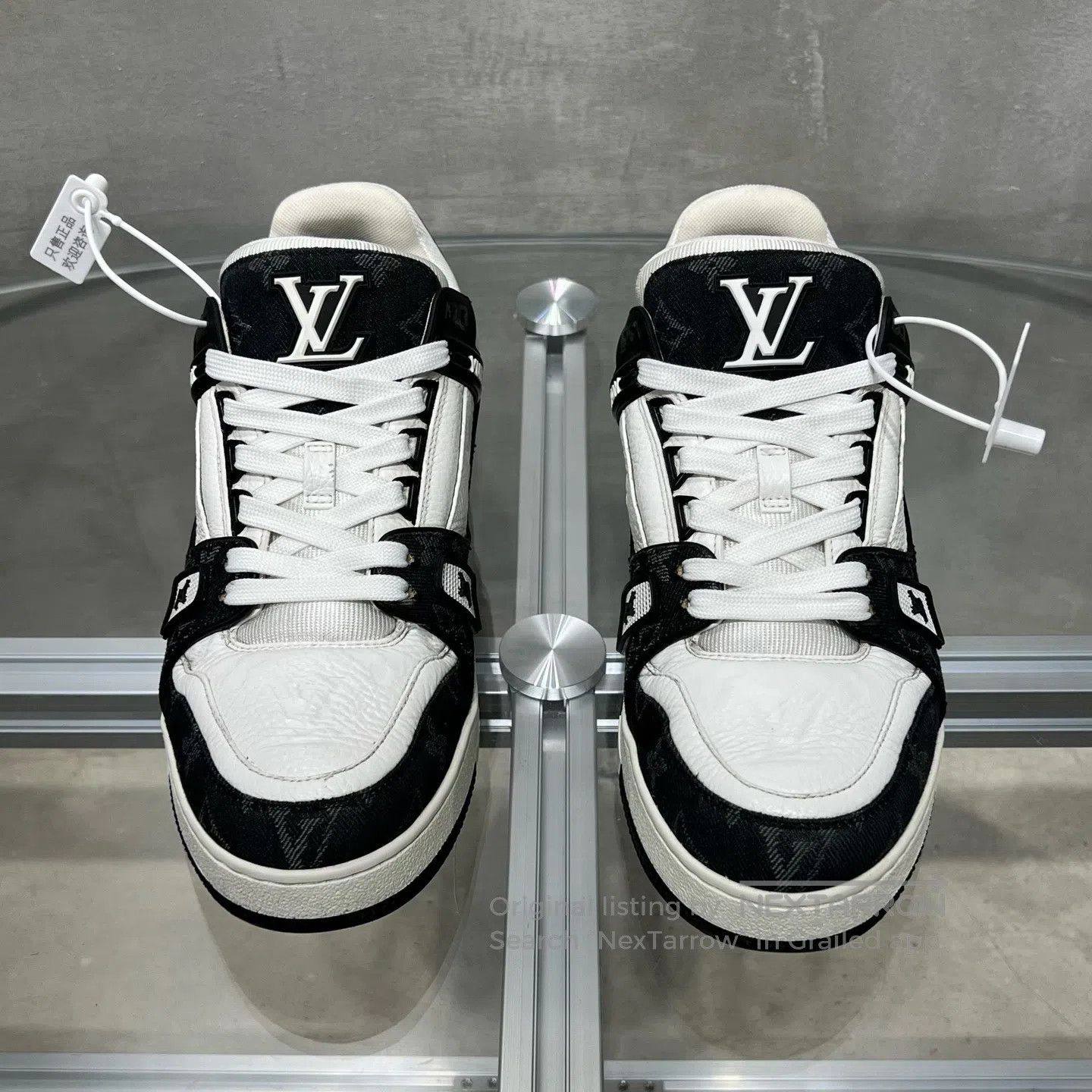 Louis Vuitton Louis Vuitton Trainer Black and White Jeans shoes Size US 7 / EU 40 - 2 Thumbnail