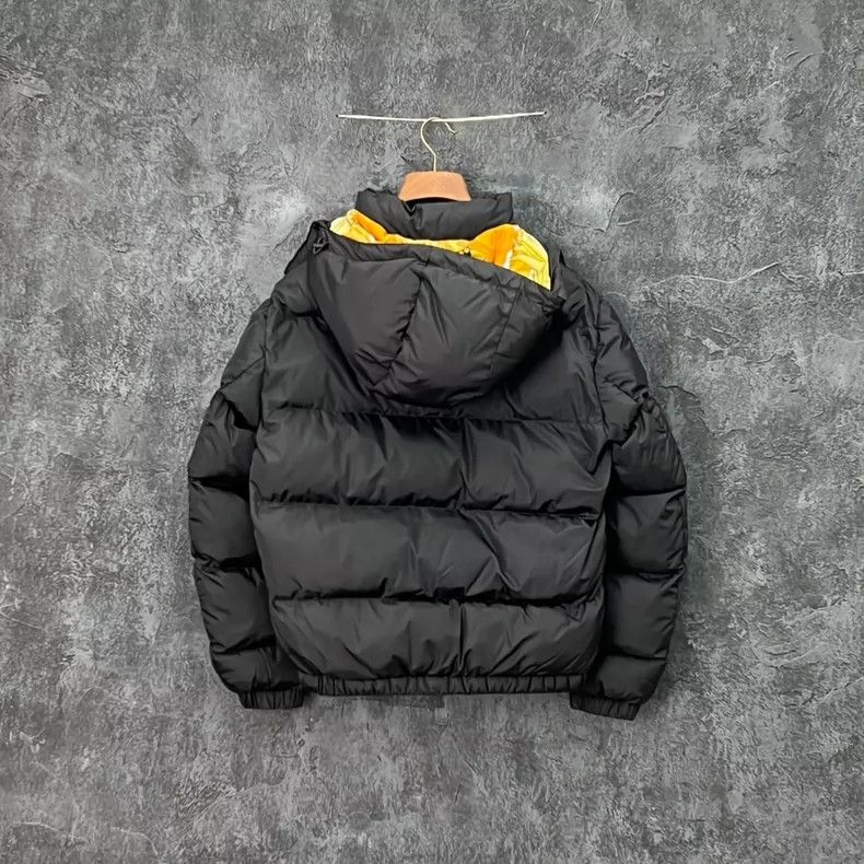 Versace Versace Wearing a hooded cotton suit on both sides Size US L / EU 52-54 / 3 - 2 Thumbnail