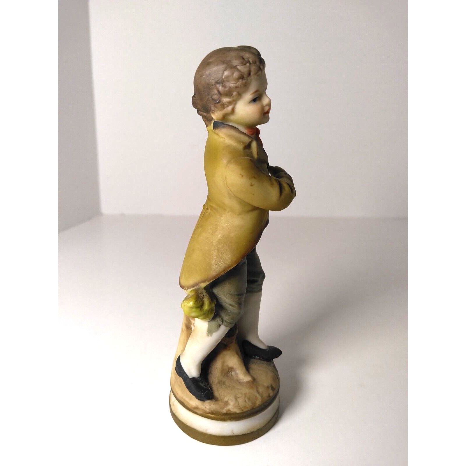 The Unbranded Brand Ardco Dallas Colonial Boy Porcelain Figurine C-2109X Japan Size ONE SIZE - 2 Thumbnail