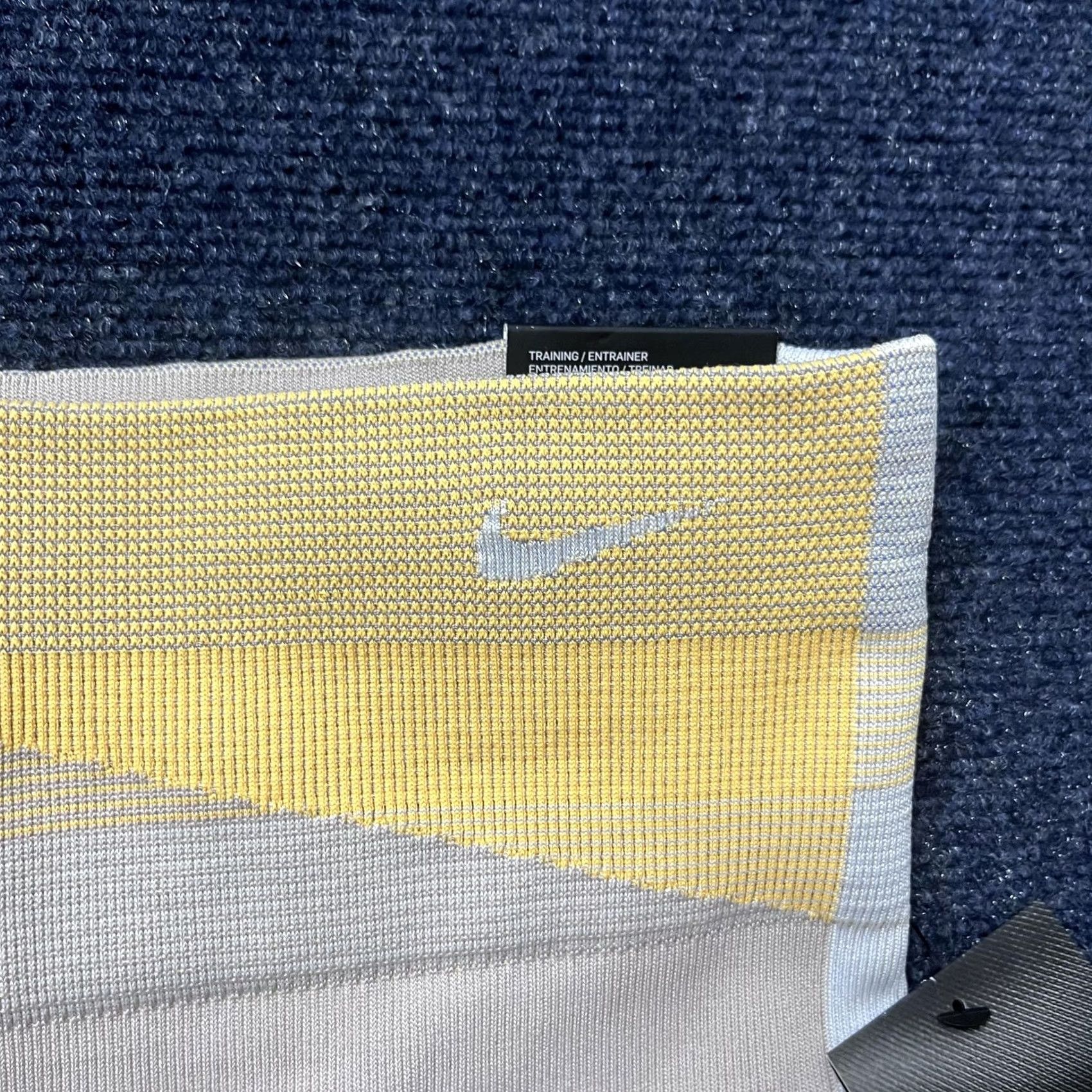 Nike Nike Dri-FIT Tight Fit Shorts Womens M Gray Yellow Colorblock Training Yoga Size 32" / US 10 / IT 46 - 2 Thumbnail