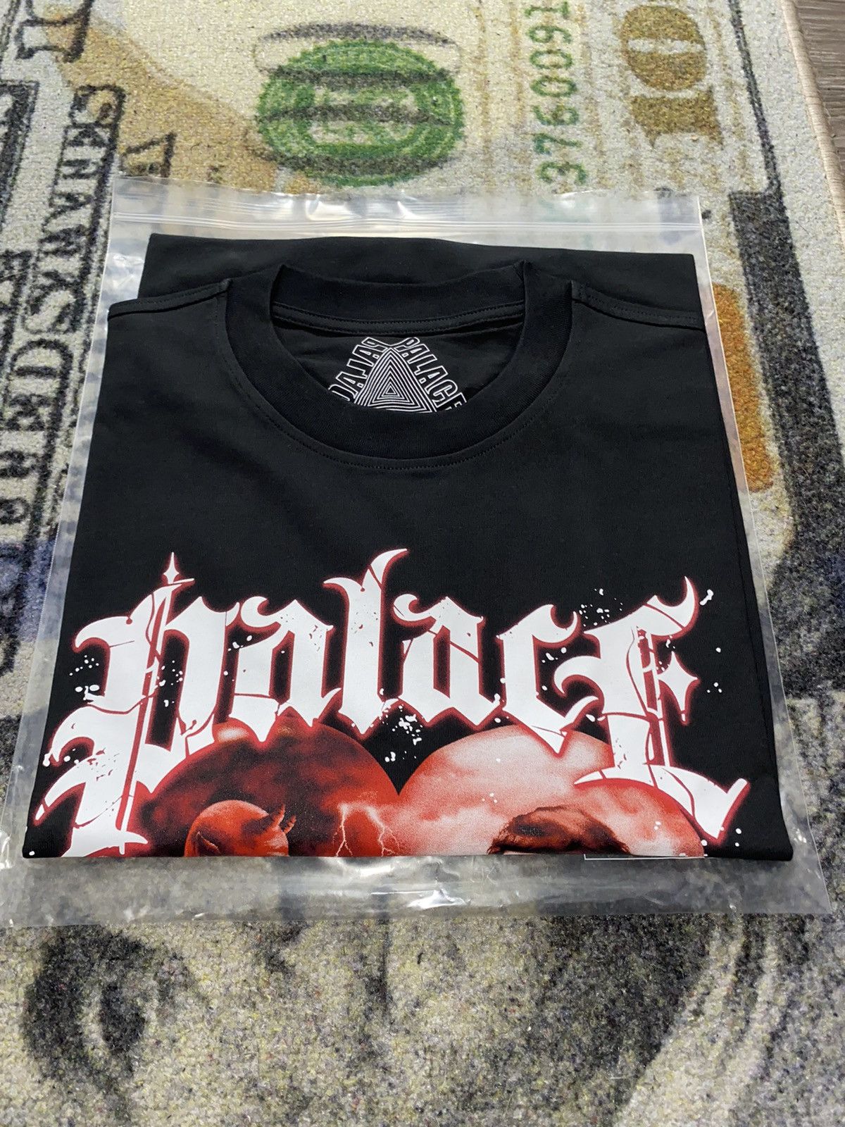 Palace Safe T Shirt Black | Grailed