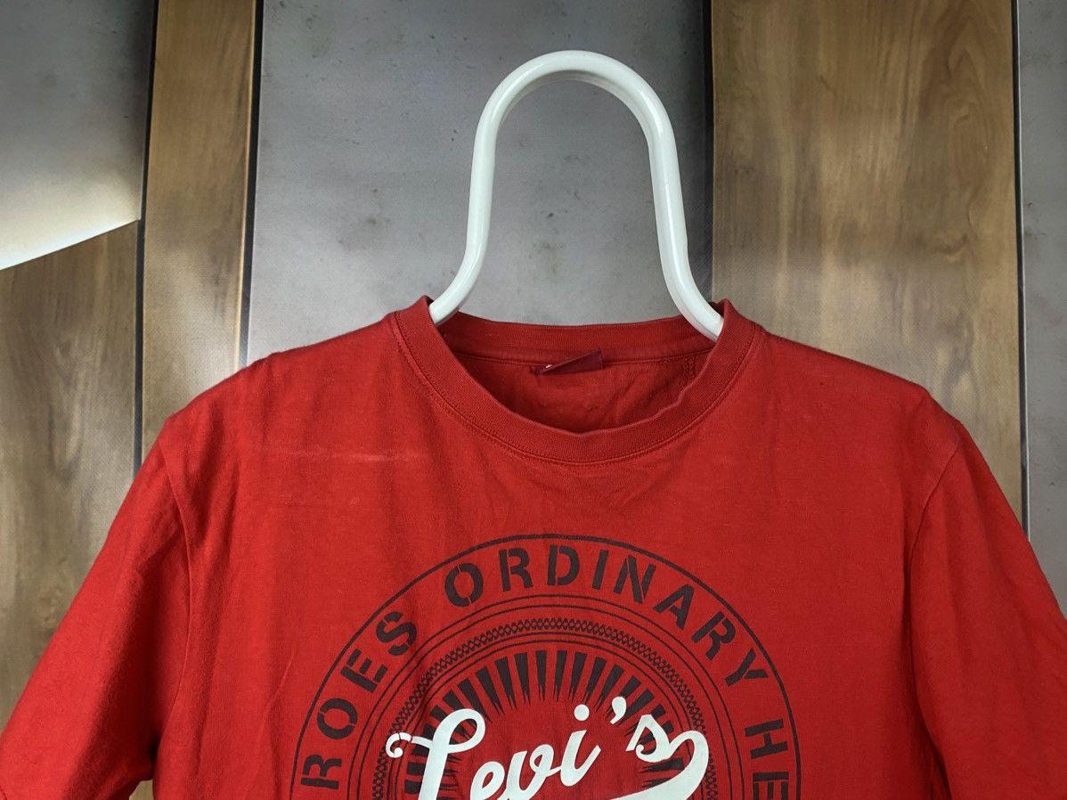 Levi's 📌Vintage 90s T-Shirt Levi’s Heroes Ordinary Red Tab VTG Tee📌 Size US L / EU 52-54 / 3 - 4 Thumbnail