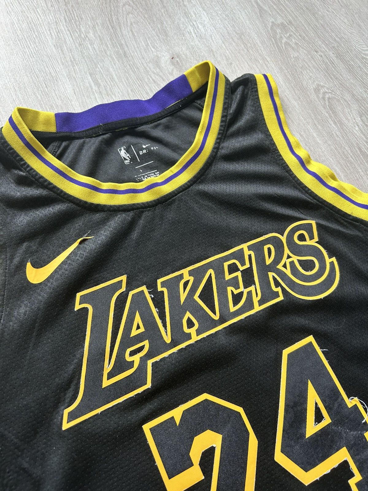 NBA Nike Jersey NBA Kobe Bryant 24 L A Lakers size S Size US S / EU 44-46 / 1 - 5 Thumbnail
