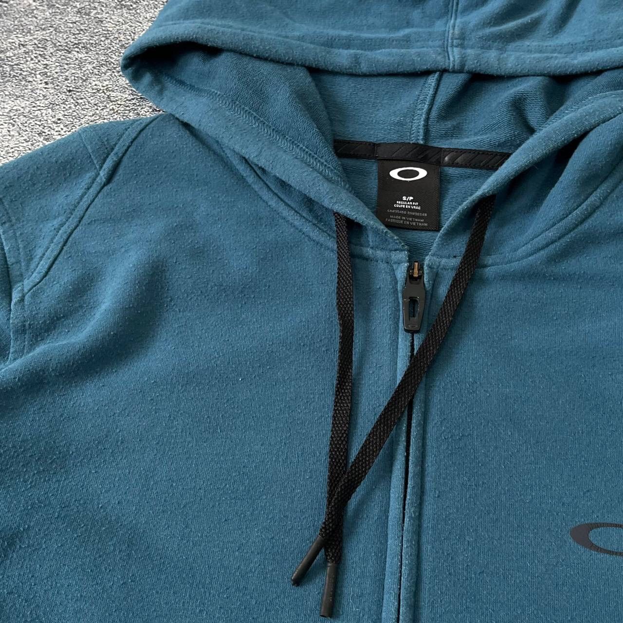 Oakley Vintage Blue Oakley Full Zip Mini Logo Graphic Print Grey Size US S / EU 44-46 / 1 - 8 Thumbnail