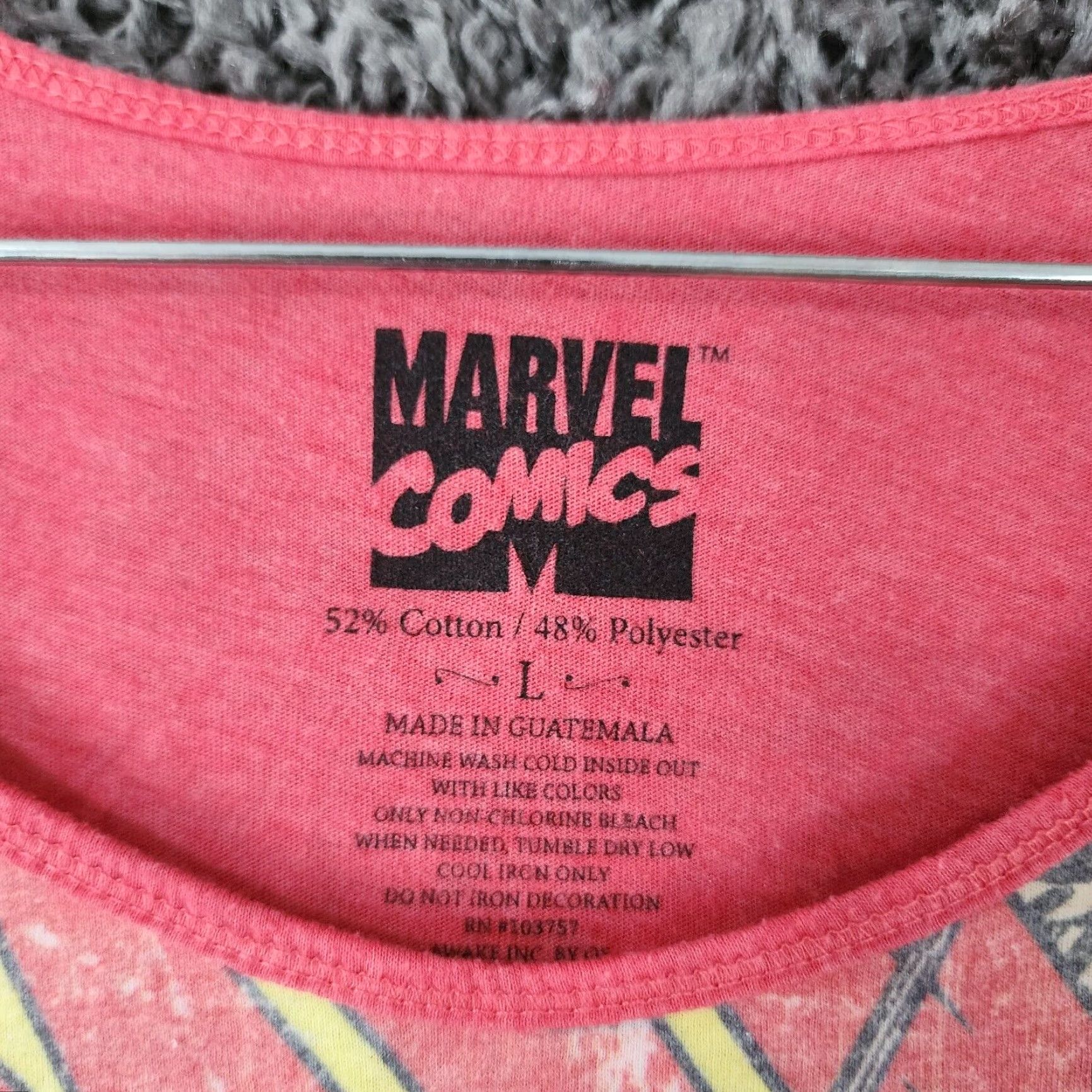 Vintage VINTAGE Marvel Comics Graphic Tee Womens Cropped Red L Spiderman Ironman X-Men Size 36" / US 14 / IT 50 - 4 Thumbnail