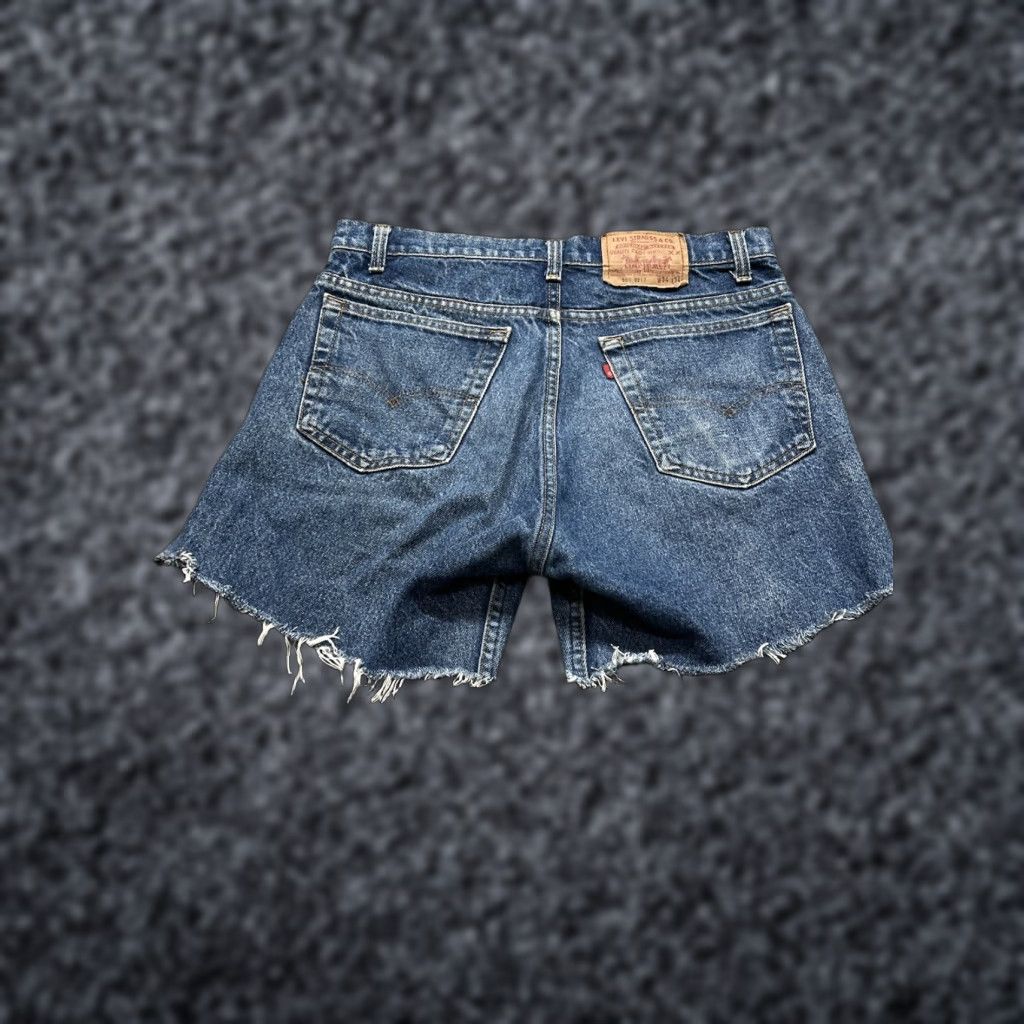 Levi's VINTAGE Levi’s 505 Denim Jean Shorts Cut Off Size 34” USA Blue Cotton Denim 80s Size US 34 / EU 50 - 1 Thumbnail
