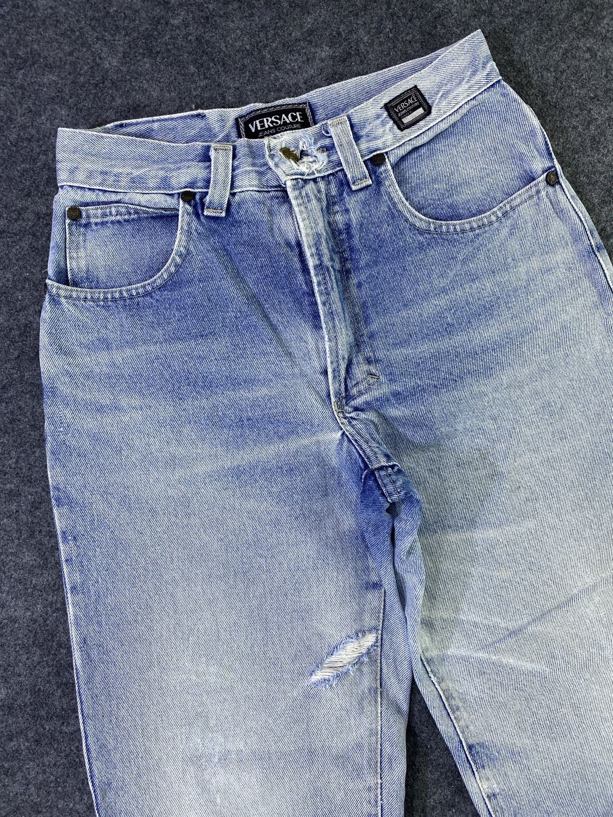 Jean × Versace Versace Distressed Blue Wash Jeans - J957 Size US 27 - 15 Thumbnail
