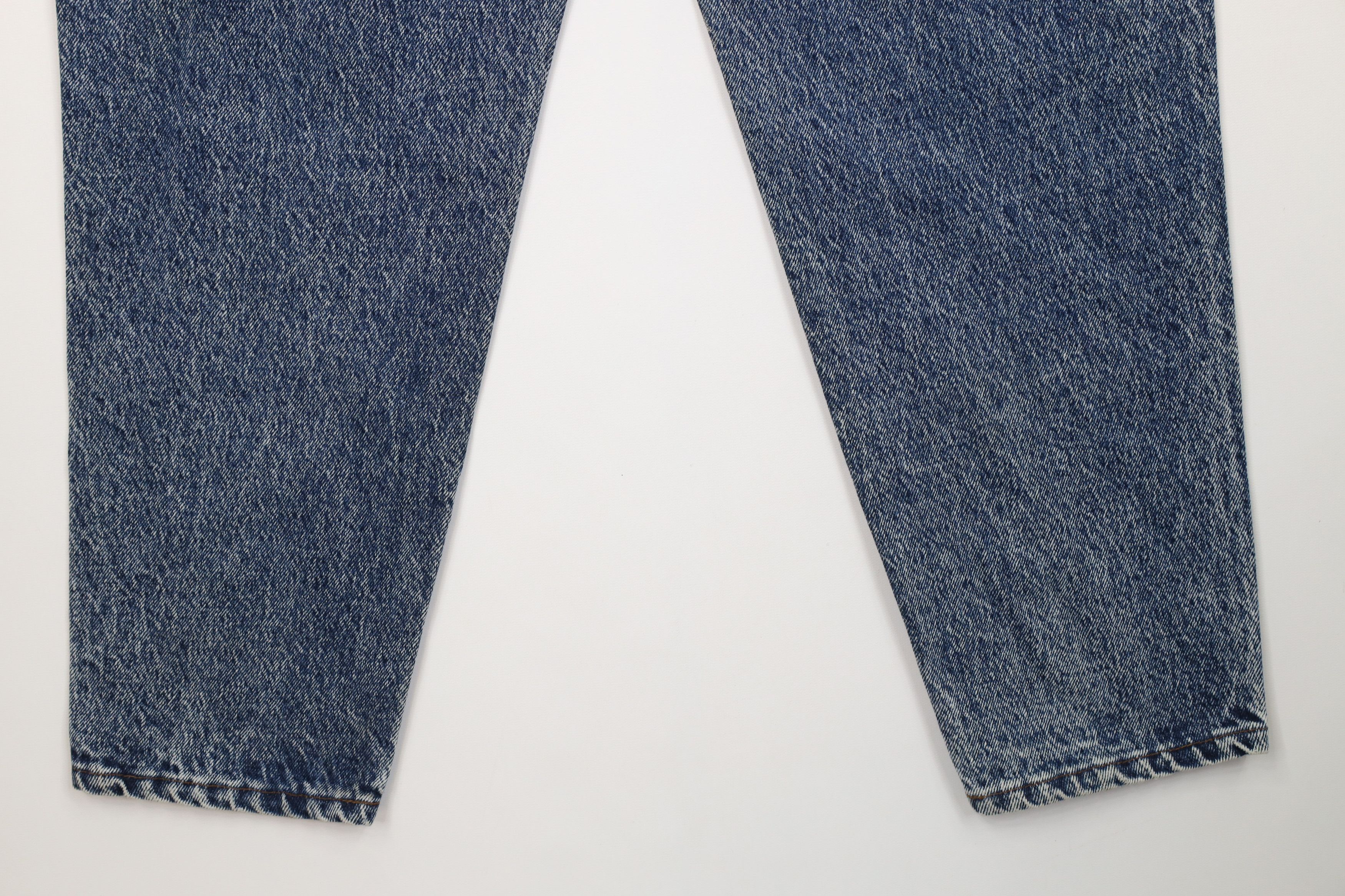 Lee Vintage 90s Lee Acid Wash Relaxed Tapered Leg Jeans USA Size 36" / US 14 / IT 50 - 14 Thumbnail