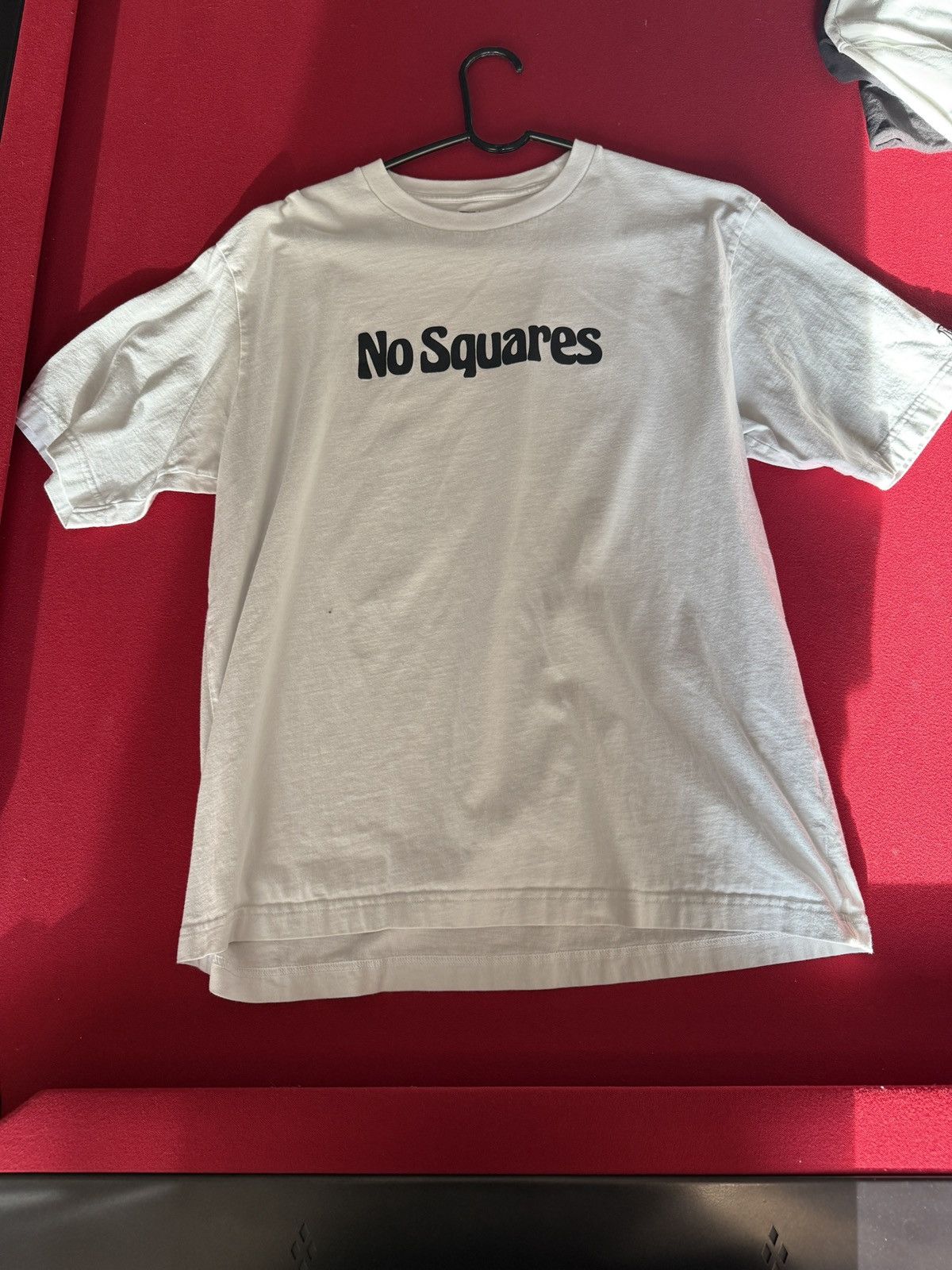 Uniqlo Uniqlo No Squares Tee Size US M / EU 48-50 / 2 - 2 Thumbnail