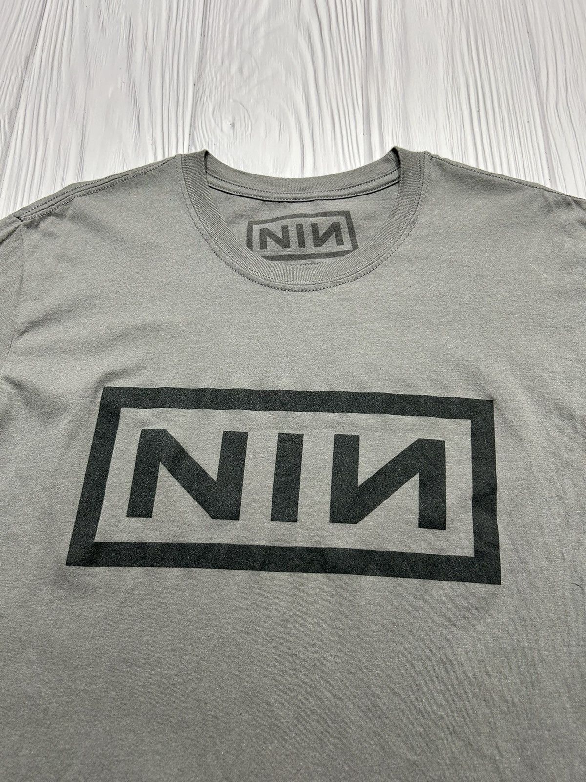 Band Tees Vintage Style NIN Nine Inch Nails Band T-Shirt Size US L / EU 52-54 / 3 - 6 Thumbnail