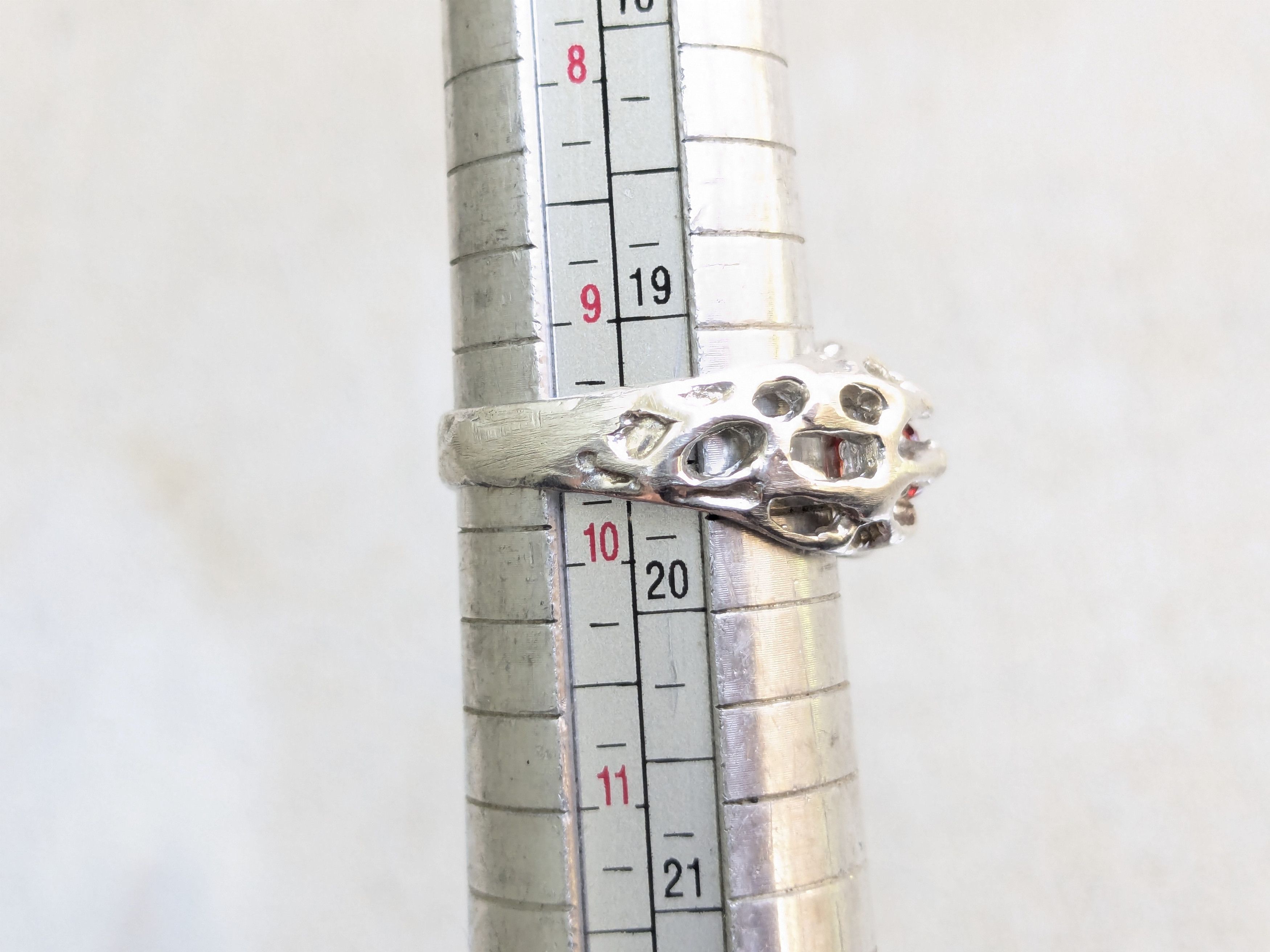 Sterling Silver Vintage Sterling Silver Ring Red Garnet Brutalist Modern Size ONE SIZE - 11 Thumbnail