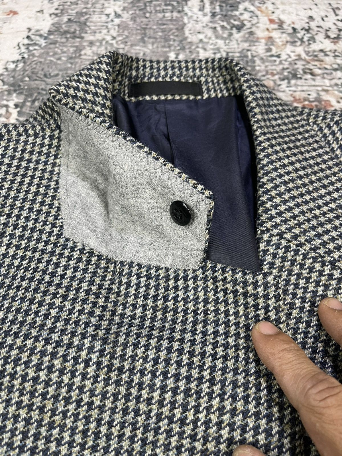 Burberry Burberry London Wool Tweed Single Breasted Double Slit Size US M / EU 48-50 / 2 - 6 Thumbnail