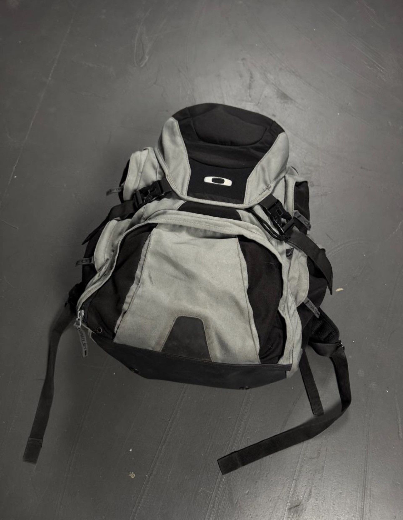 Oakley Bathroom Sink Vintage Gorpcore Archive Backpack Y2K