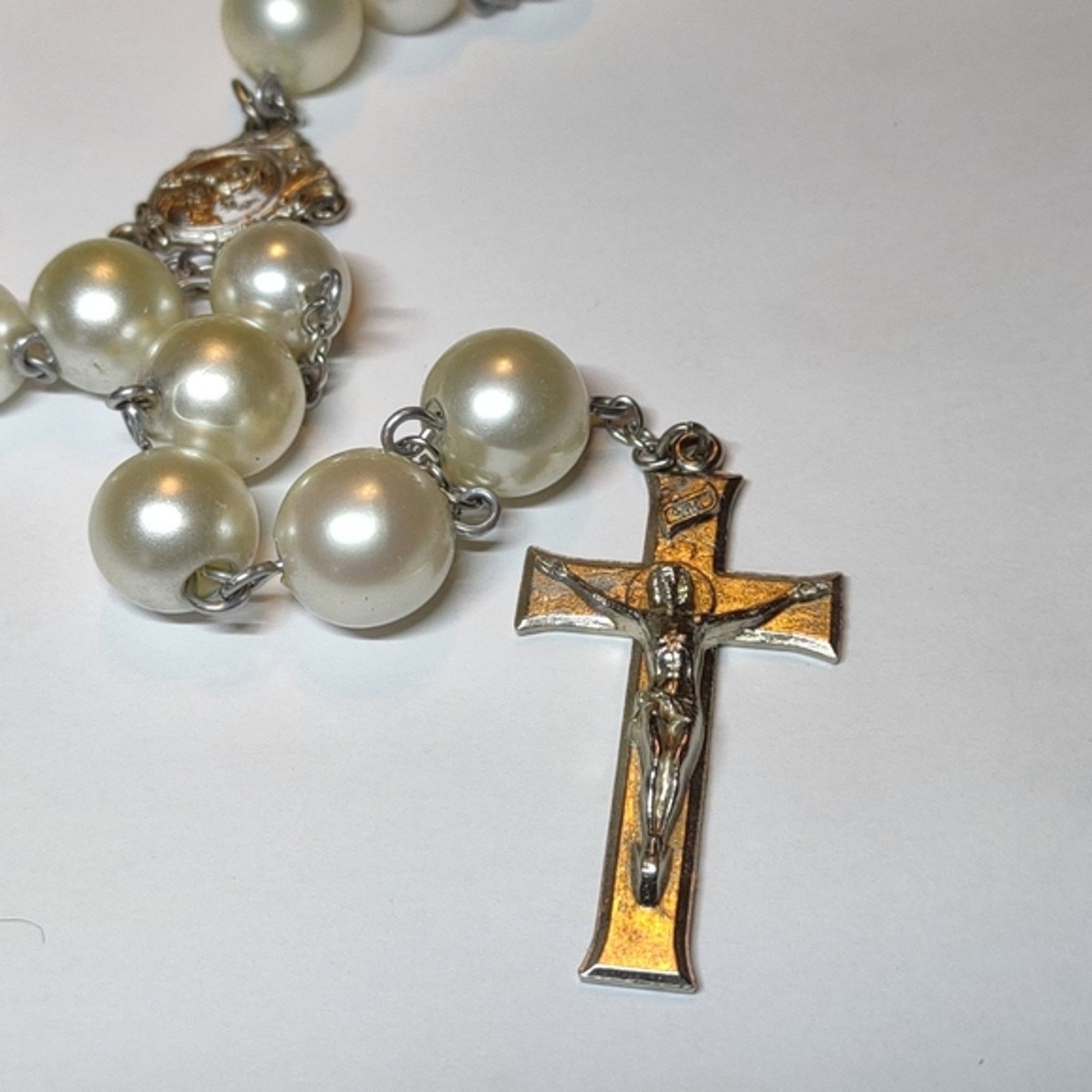 Vintage Beautiful silver and Pearl long beaded vintage rosary Size ONE SIZE - 2 Thumbnail