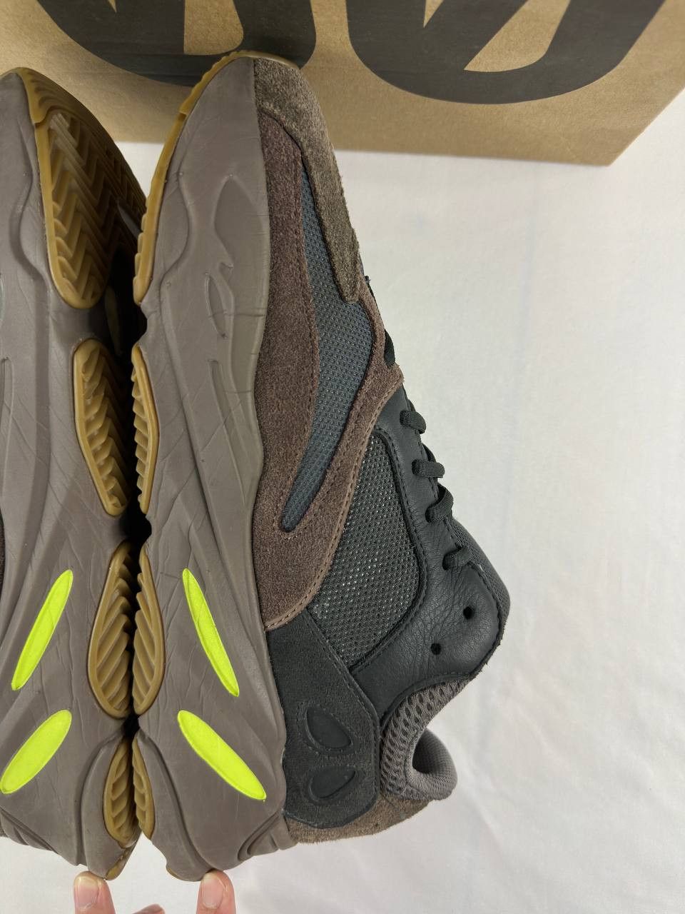Adidas adidas Yeezy Boost 700 'Mauve' 2018 EE9614 Size US 12 / EU 45 - 12 Thumbnail