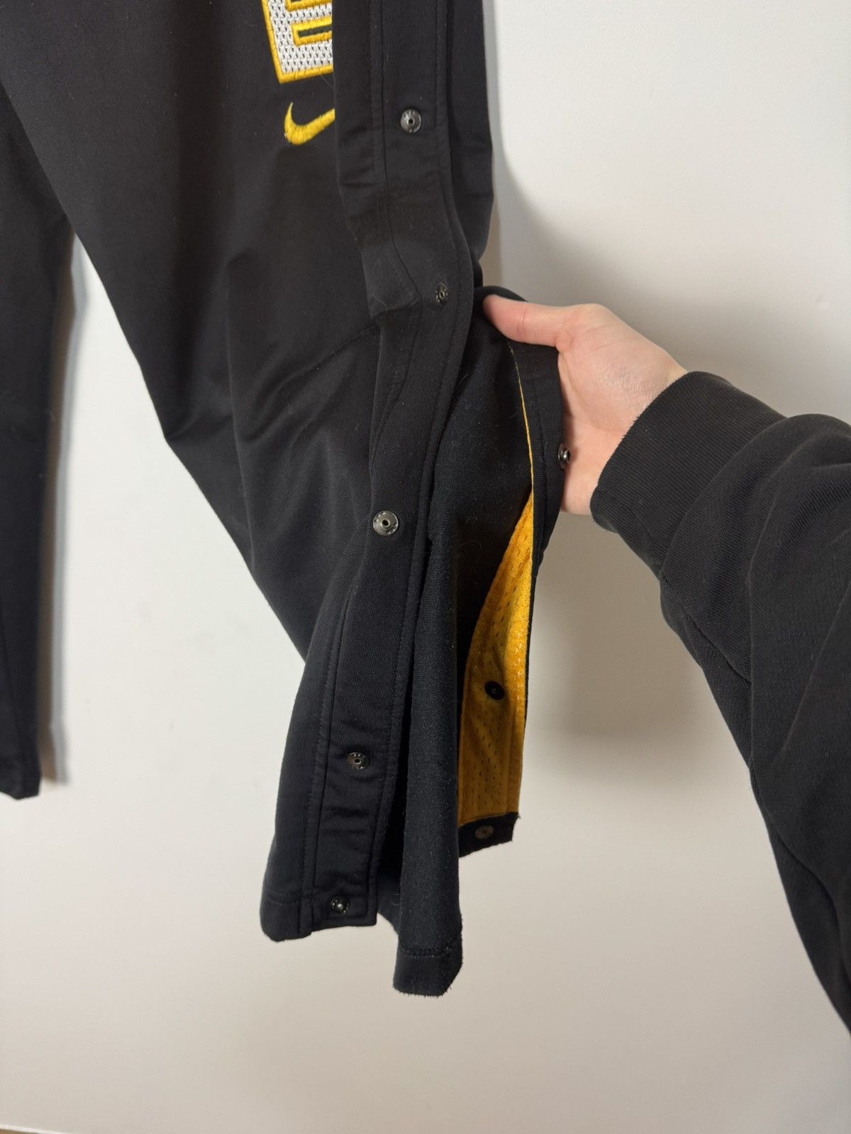 Nike Vintage 90s Nike Swoosh Side Snap Baggy Pants Y2K Style Size US 34 / EU 50 - 4 Thumbnail