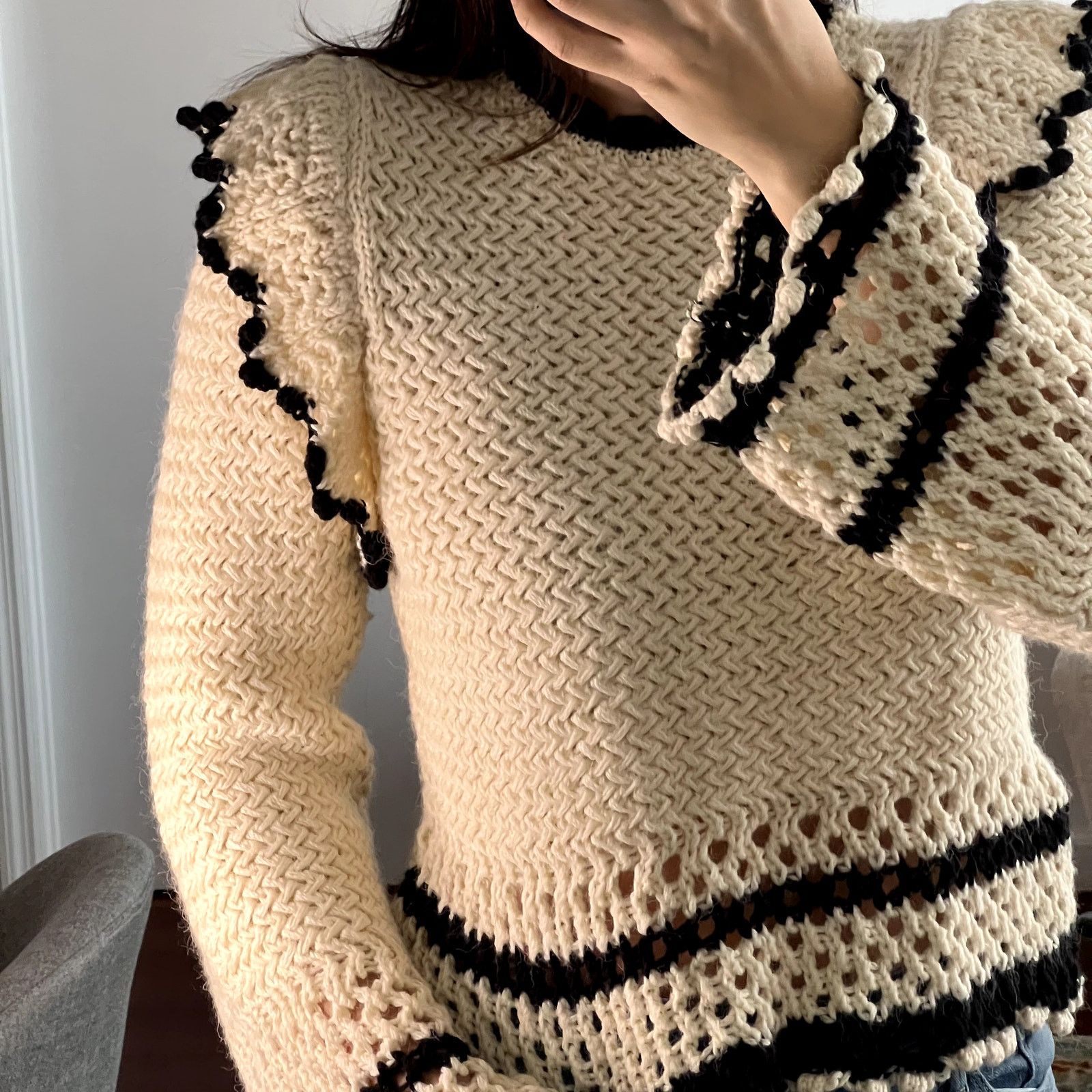 Mango Mango Sweater With Ruffled Openwork Details size M Ecru S1 Size M / US 6-8 / IT 42-44 - 3 Thumbnail