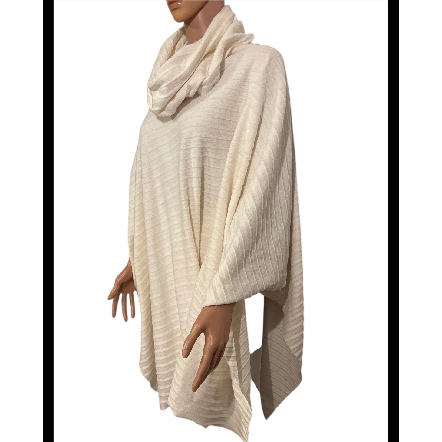 The Unbranded Brand LeModa Ivory Poncho One Size Size ONE SIZE - 3 Thumbnail