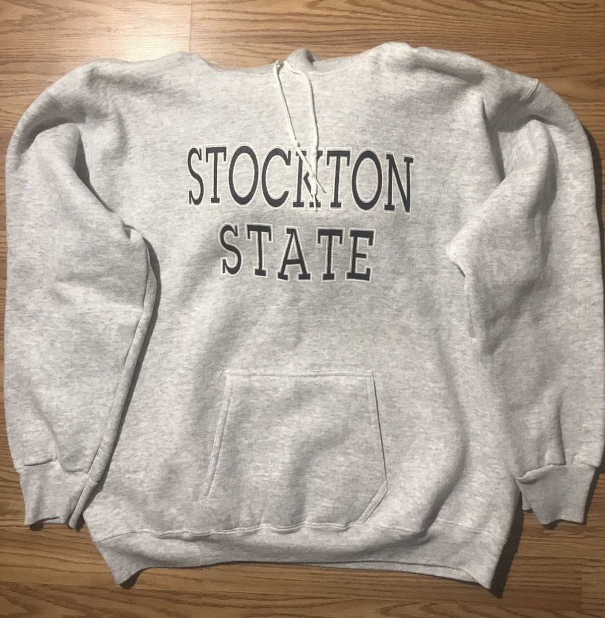 Velva Sheen × Vintage Velva Sheen XL Gray Hoodie Sweatshirt Stockton State Logo Size US XL / EU 56 / 4 - 3 Thumbnail