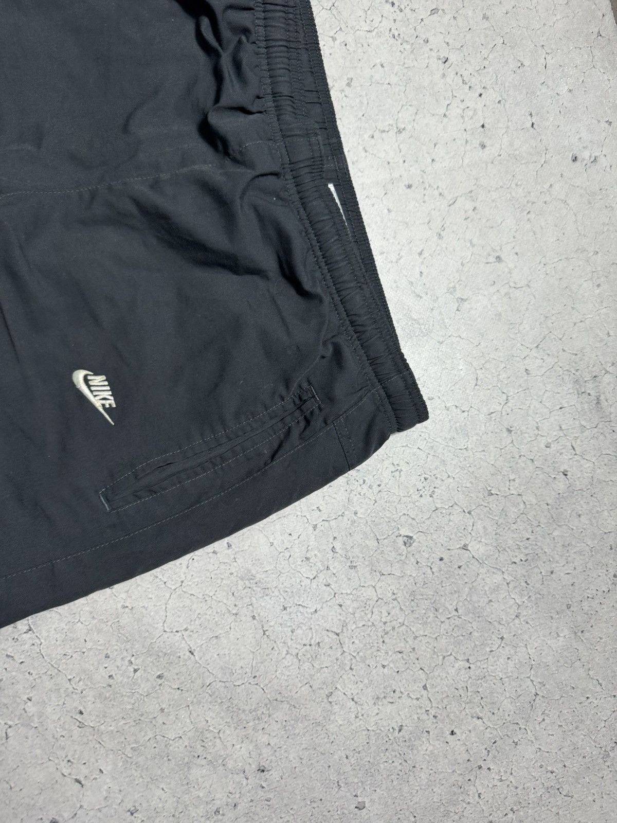 Nike Nike Baggy Nylon Track Pants Vintage Drill Swoosh Size M Size US 32 / EU 48 - 3 Thumbnail