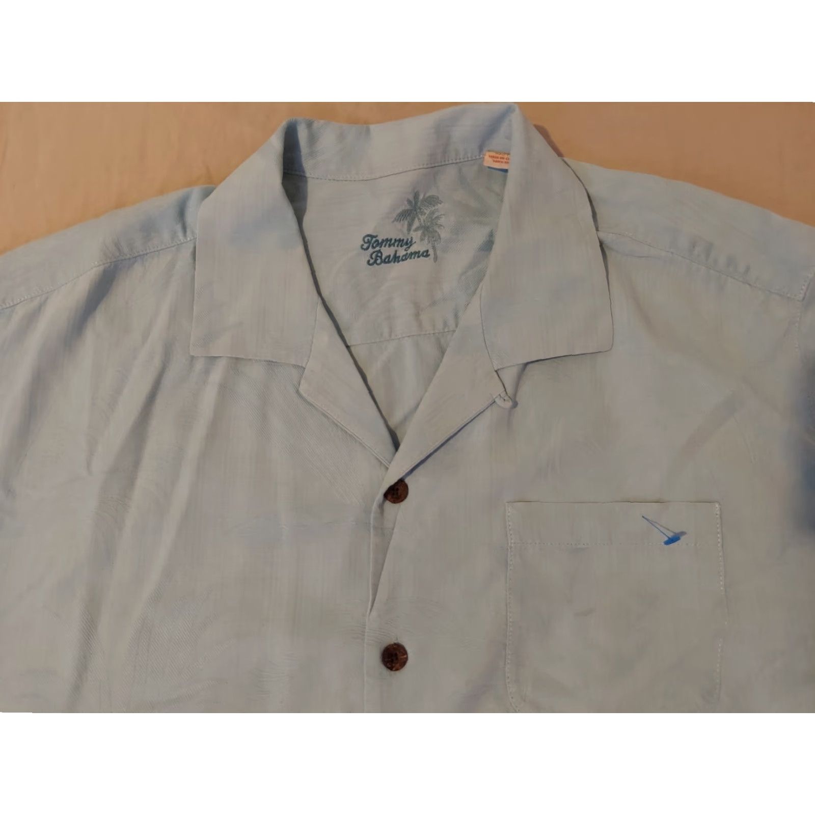 Tommy Bahama VINTAGE Tommy Bahama Silk Dress Shirt XL Blue Short Sleeve Button-Up Mens Shirt Size 46R - 2 Thumbnail