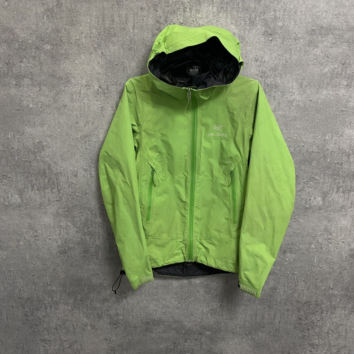 Arc’teryx GoreTex Jacket Gorpcore Y2K