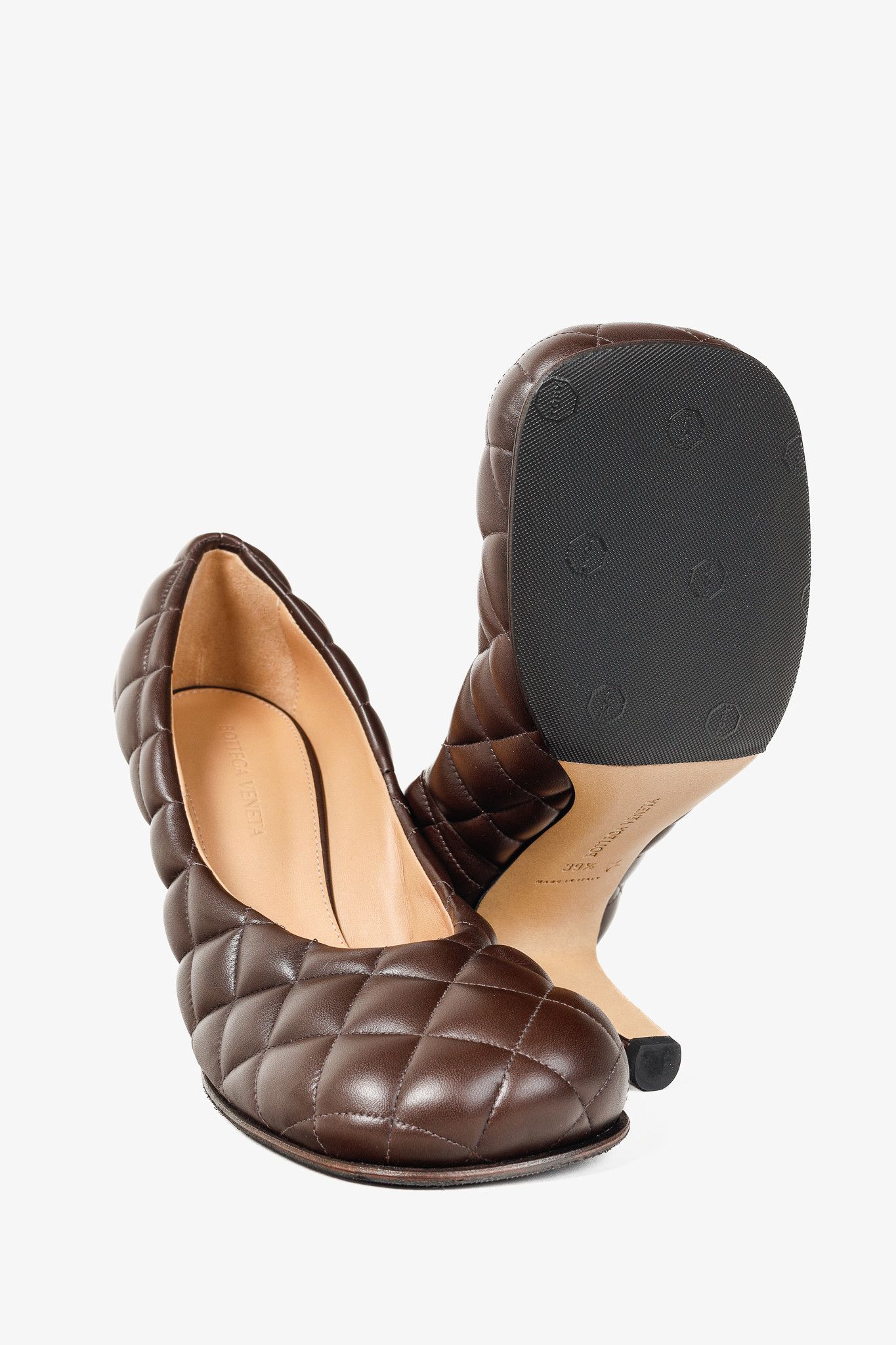 Bottega Veneta Bottega Veneta Stitched Matelasse Nappa Dream Pumps Size US 9 / IT 39 - 4 Thumbnail
