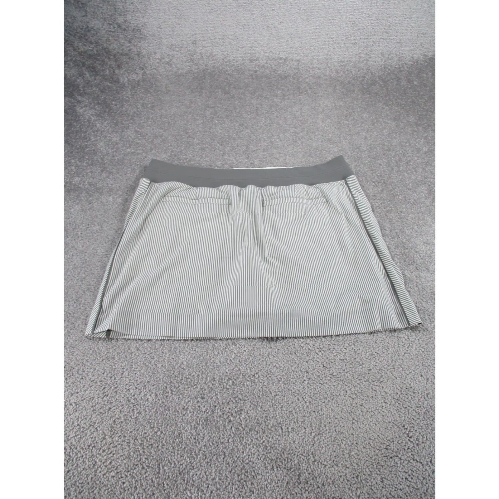 Athleta Athleta Skort Womens 16 Gray White Stripes - Textured Athletic 16" Brooklyn - 16" - Regular Size 16 Size ONE SIZE - 8 Thumbnail