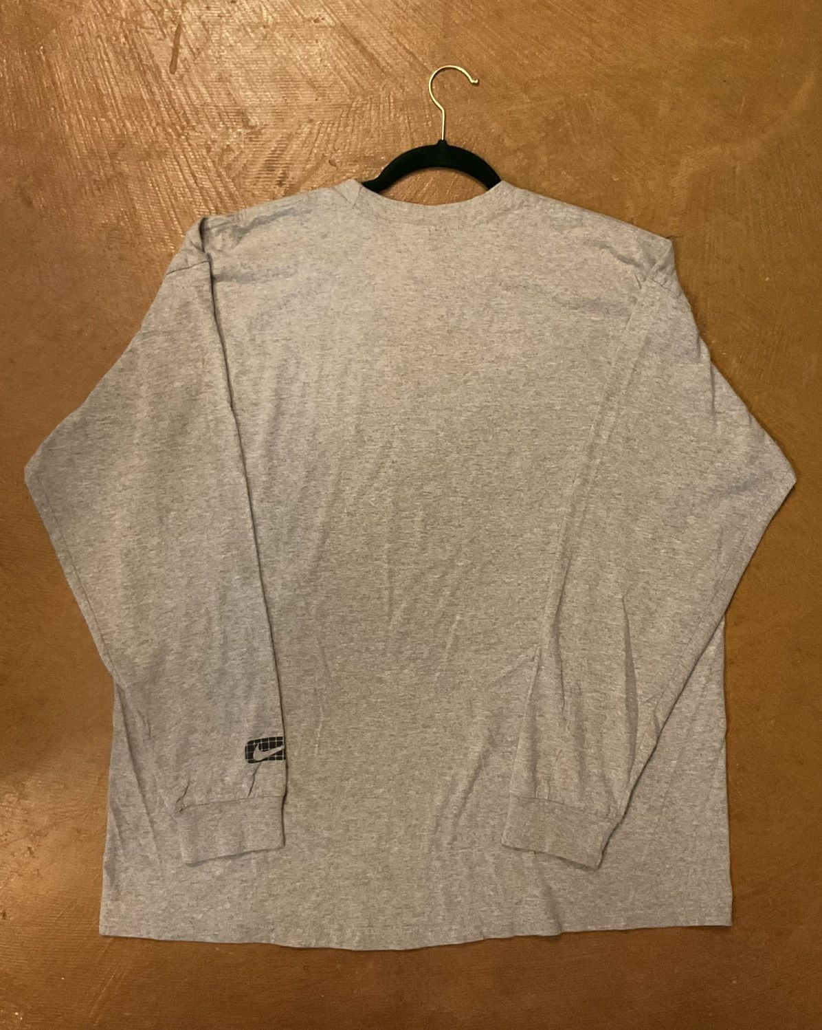 Nike VINTAGE NIKE GRAY LONG SLEEVESHIRT Size US XL / EU 56 / 4 - 2 Thumbnail