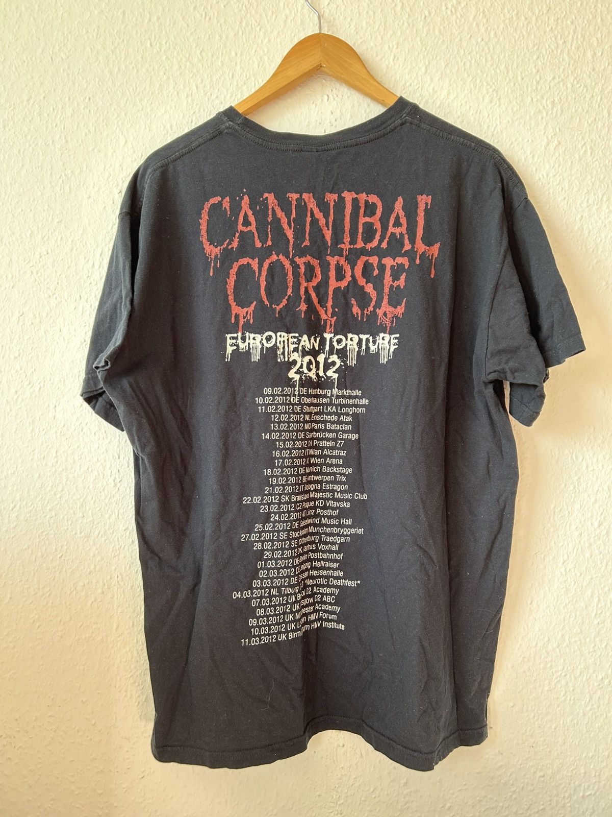 Gildan Cannibal Corpse Europe Tour 2012 Vintage "European Torture" Size US XL / EU 56 / 4 - 4 Thumbnail
