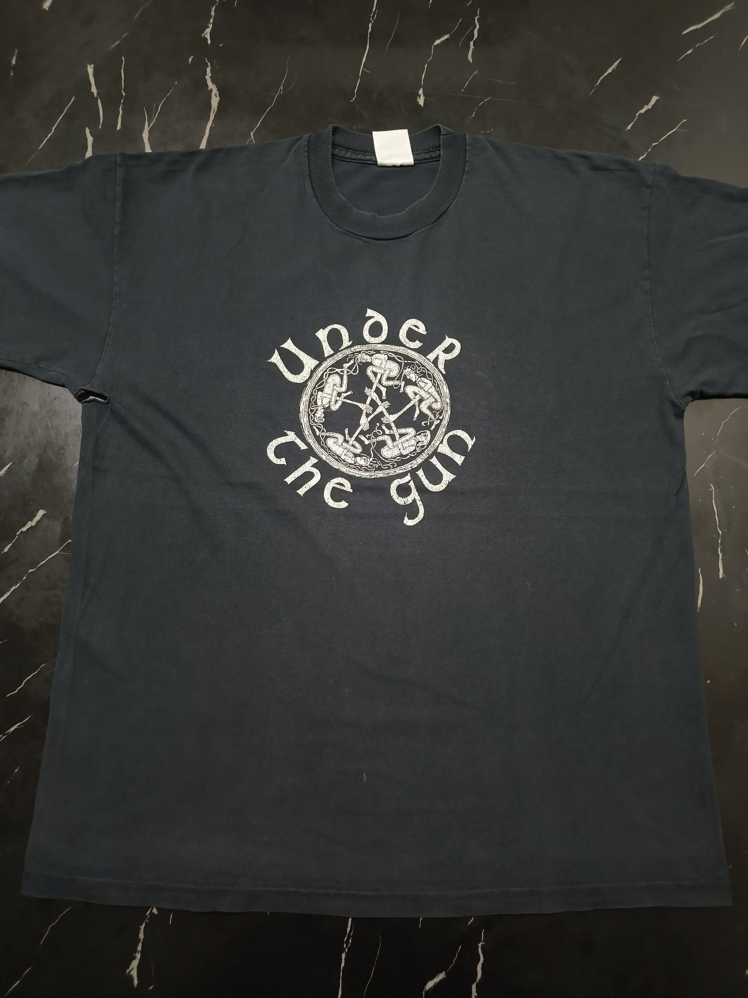Band Tees Vintage 90s Under the gun shirt Size US XL / EU 56 / 4 - 2 Thumbnail