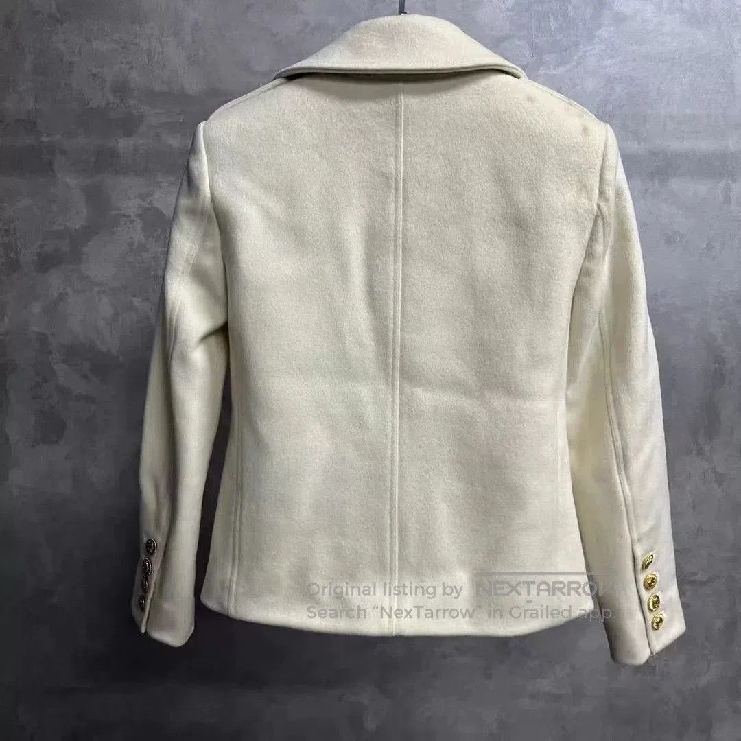Celine Celine White Wool Lapel Double-Breasted Short Coat. Size XS / US 0-2 / IT 36-38 - 2 Thumbnail