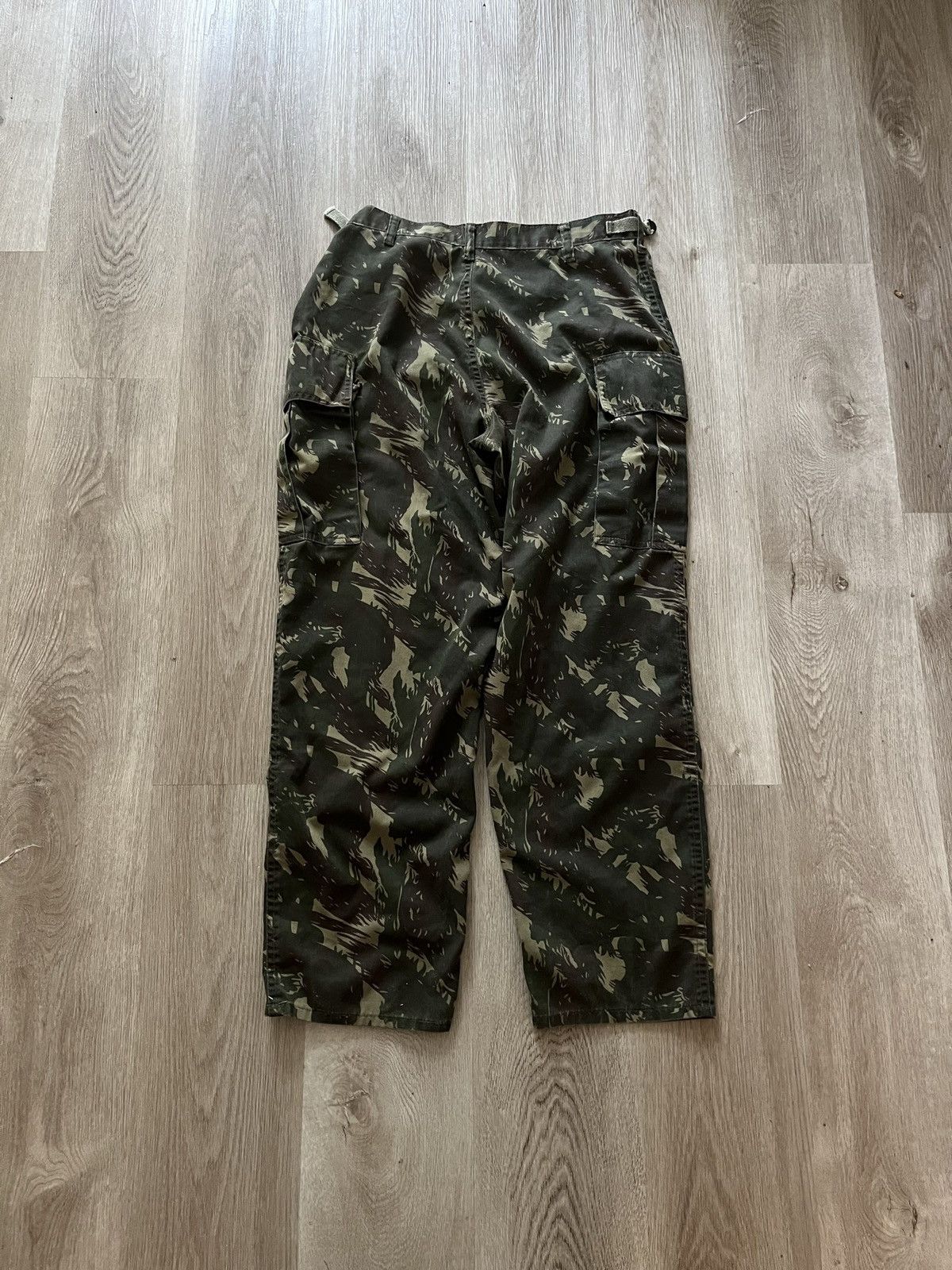 Vintage 1998 Original Brazil Army Issue Lizard Camo Trousers Size US 32 / EU 48 - 2 Thumbnail