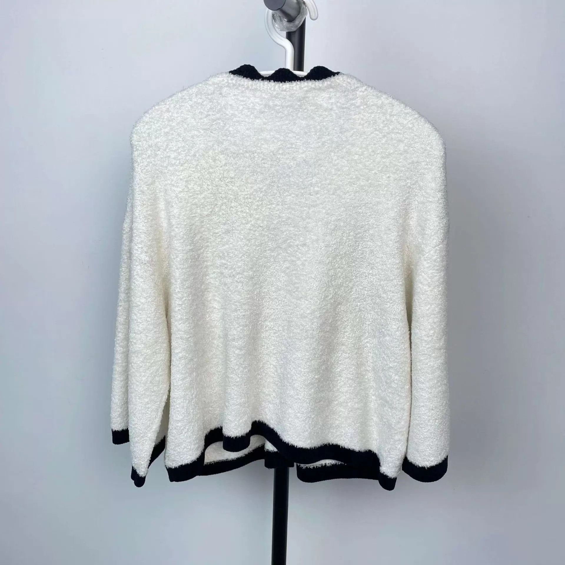 Chanel Chanel knit cardigan white 38 Size S / US 4 / IT 40 - 4 Thumbnail