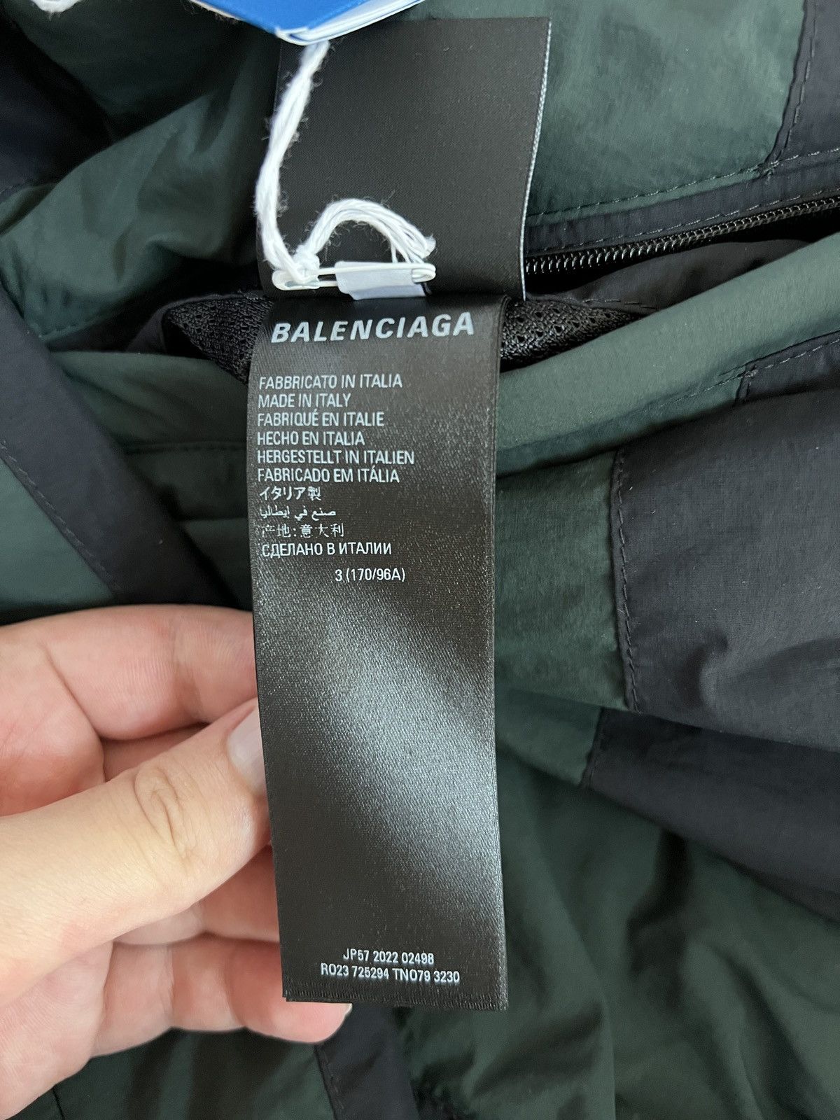 Adidas × Balenciaga *REVERSIBLE* Balenciaga x Adidas Jacket, two Jackets in one! Size US M / EU 48-50 / 2 - 11 Thumbnail