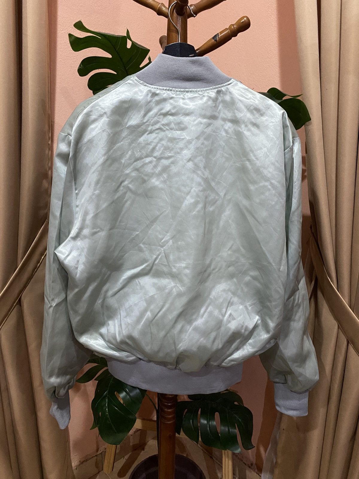 Holloway Vintage Holloway Silver Bomber Jacket USA Made Size US L / EU 52-54 / 3 - 8 Thumbnail