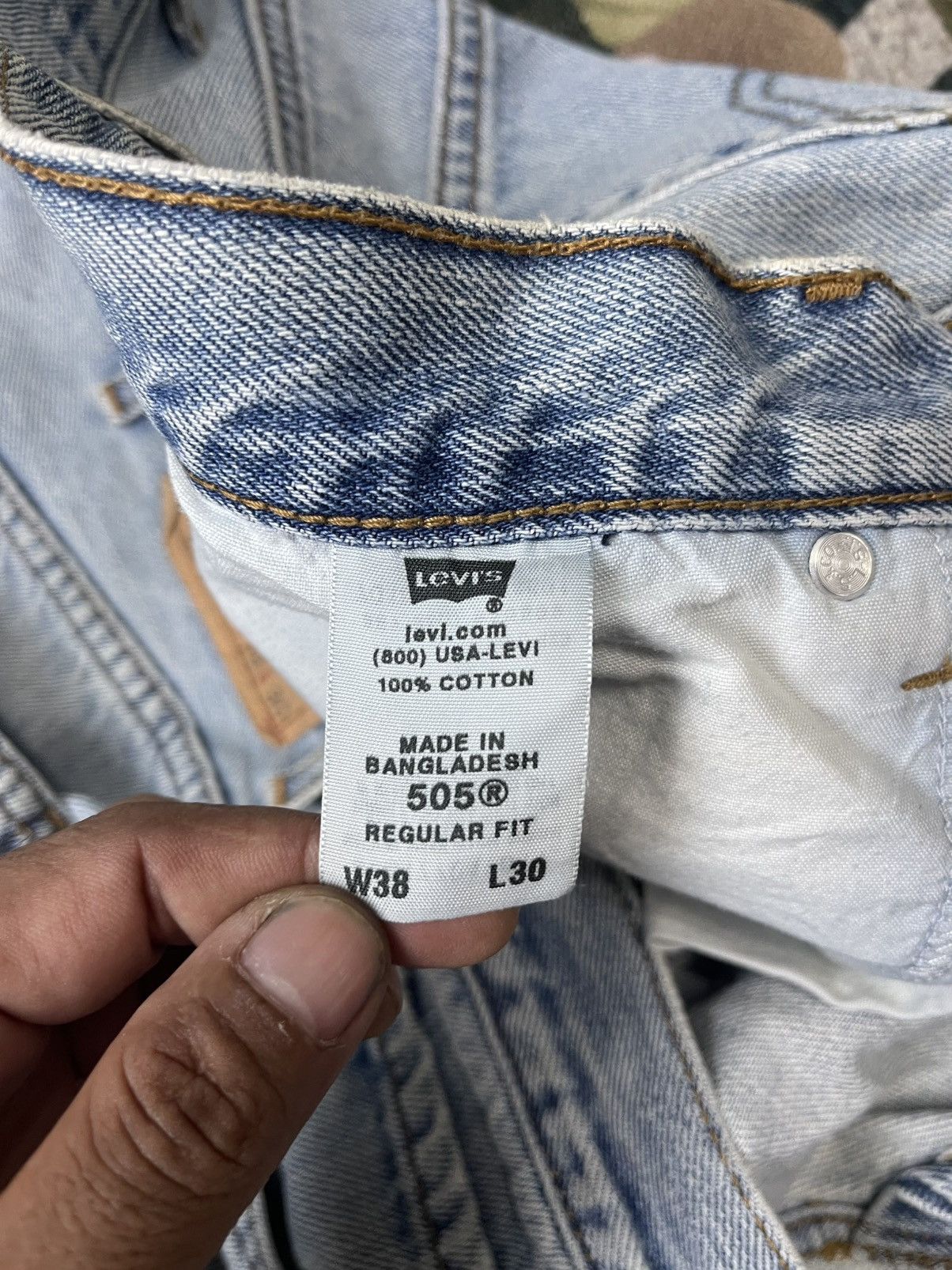 Levi's Vintage Levi’s 505 Regular Fit Jeans Streetwear Size US 38 / EU 54 - 16 Thumbnail