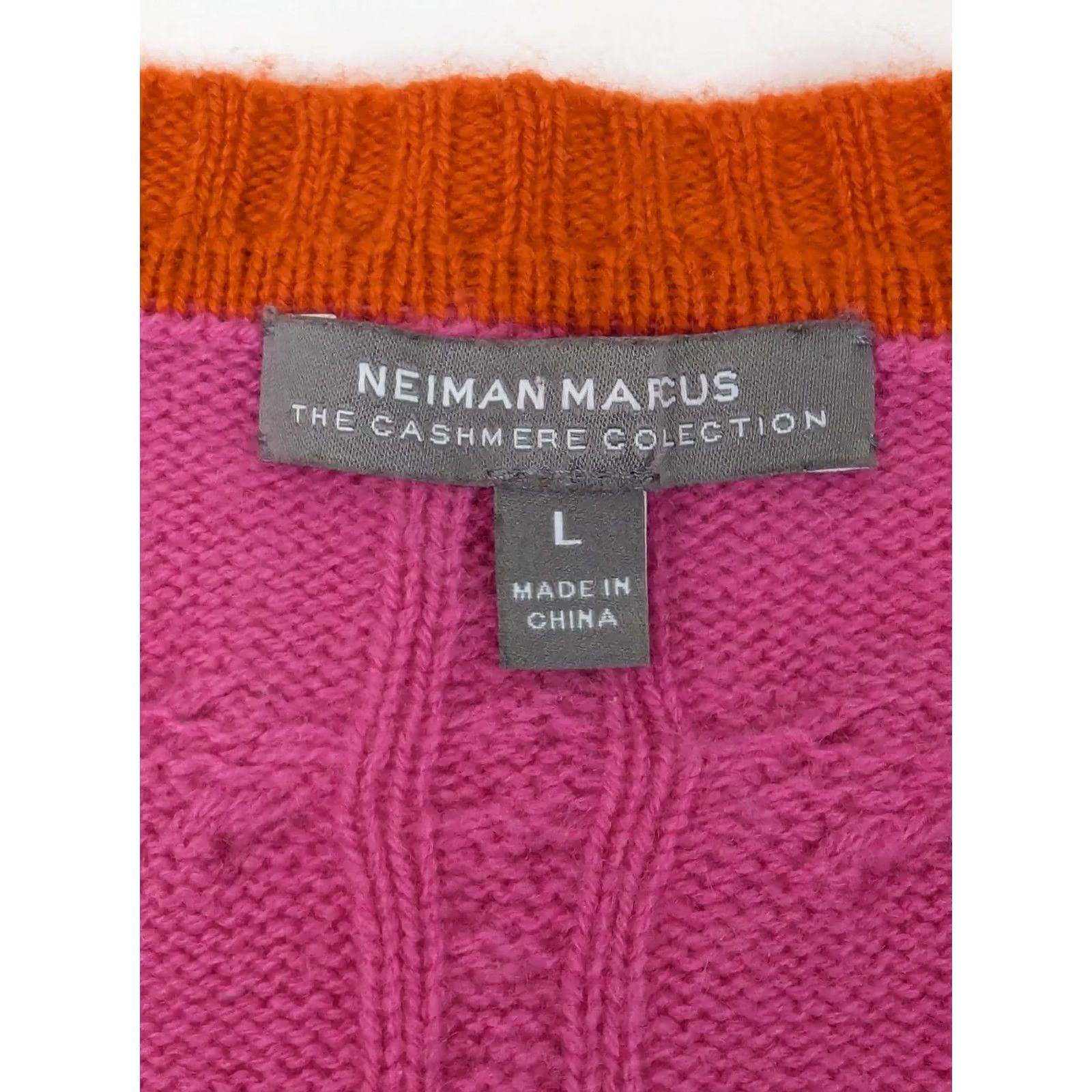 Neiman Marcus Neiman Marcus Cashmere Collection Cable Knit Ribbed Rope V-Neck Sweater Women L Pink Size L / US 10 / IT 46 - 2 Thumbnail