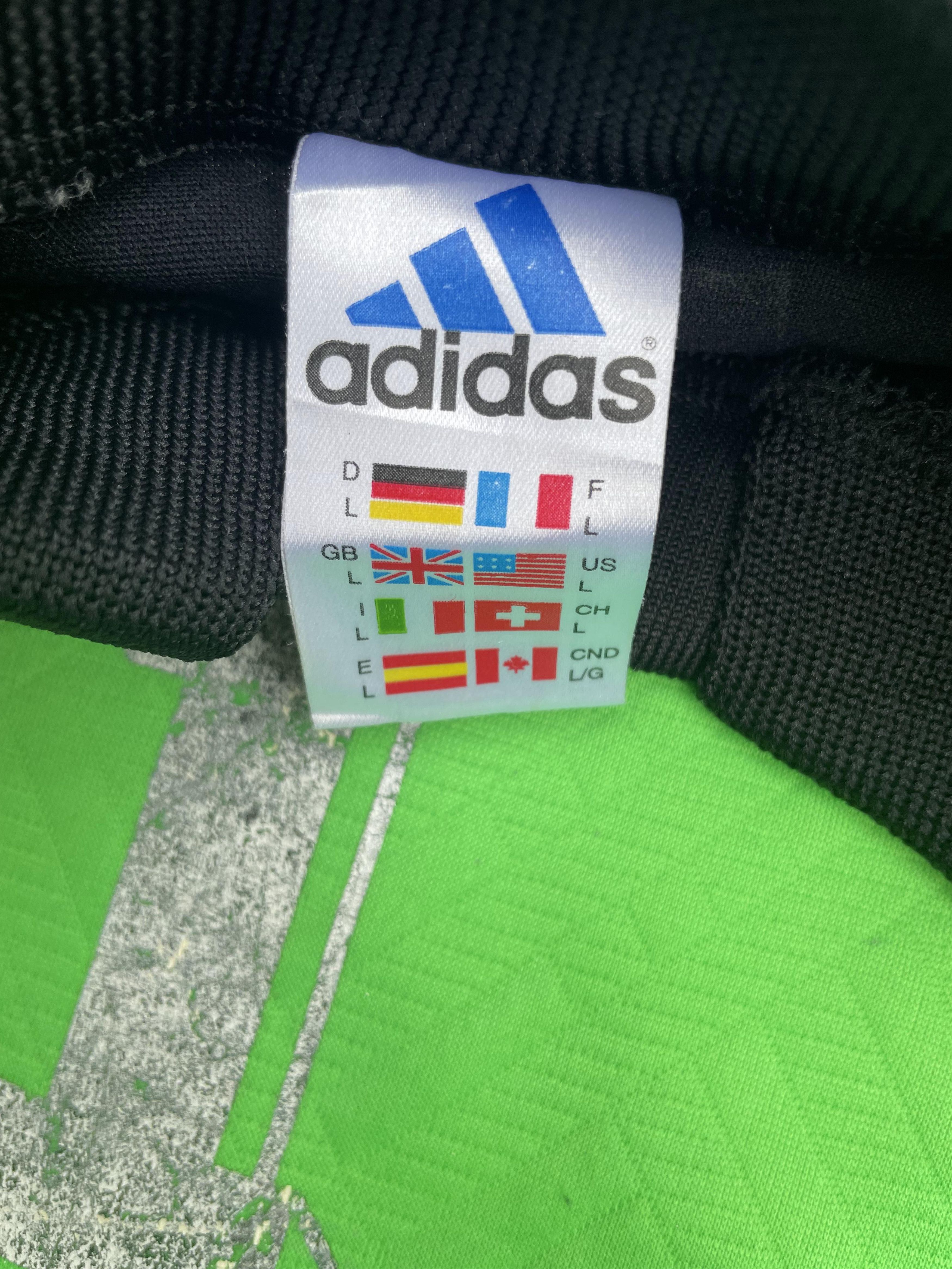 Adidas × Vintage Vintage Adidas Goalkeeper Jersey Size US XL / EU 56 / 4 - 8 Thumbnail