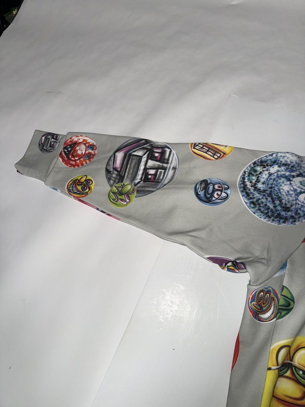 Advisory Board Crystals Advisory Board Crystals Kenny Scharf Los Angeles Fires XXL Size US XXL / EU 58 / 5 - 10 Thumbnail