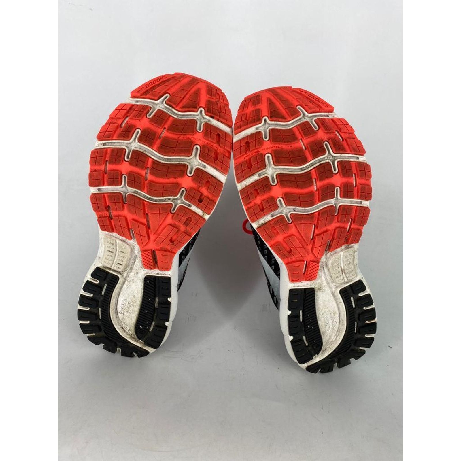 Brooks BROOKS WOMENS GHOST BLACK/RED COMFORT RUNNING SHOES SIZE 10 Size US 10 / IT 40 - 6 Thumbnail